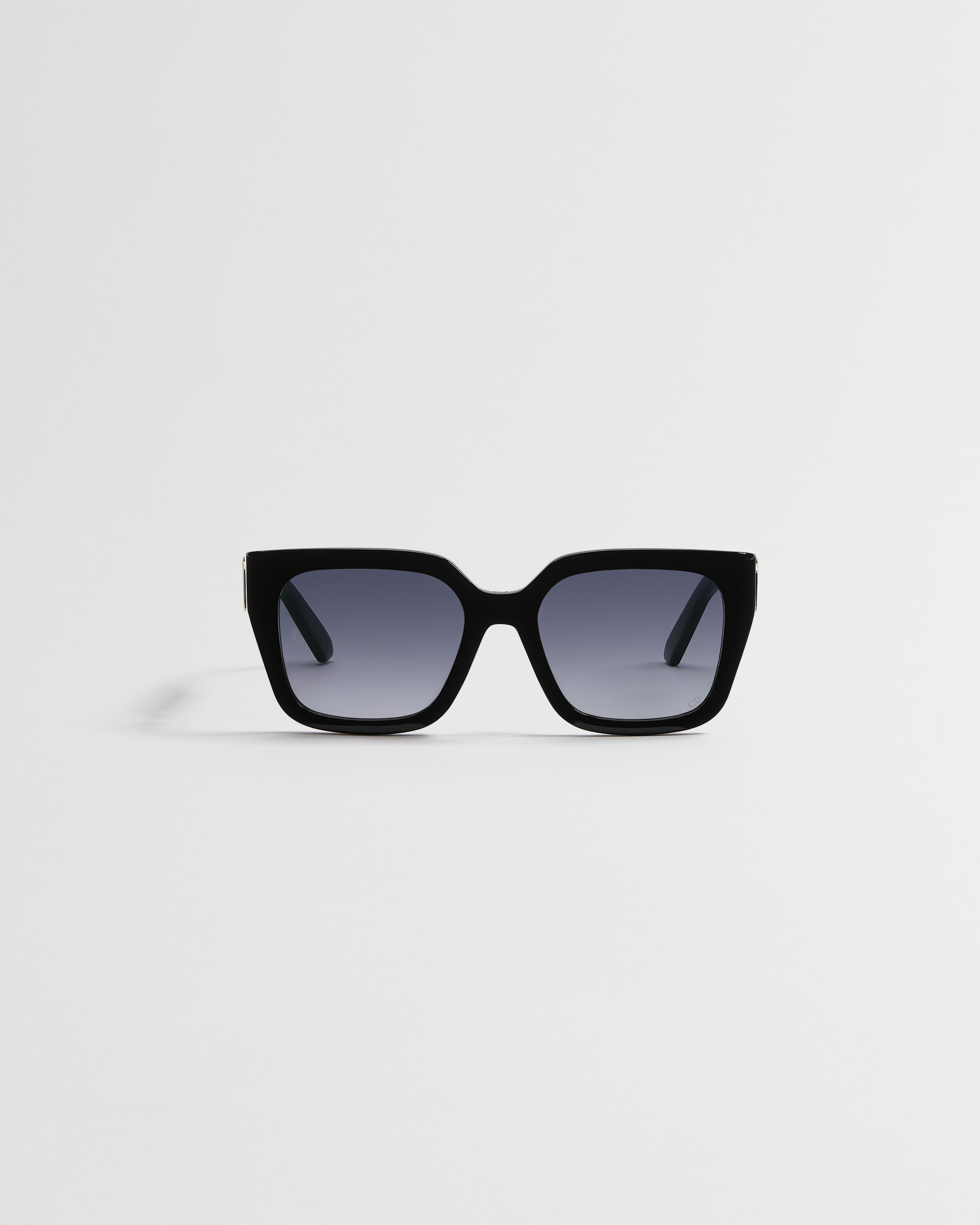 30Montaigne S8U Black Square Sunglasses E01