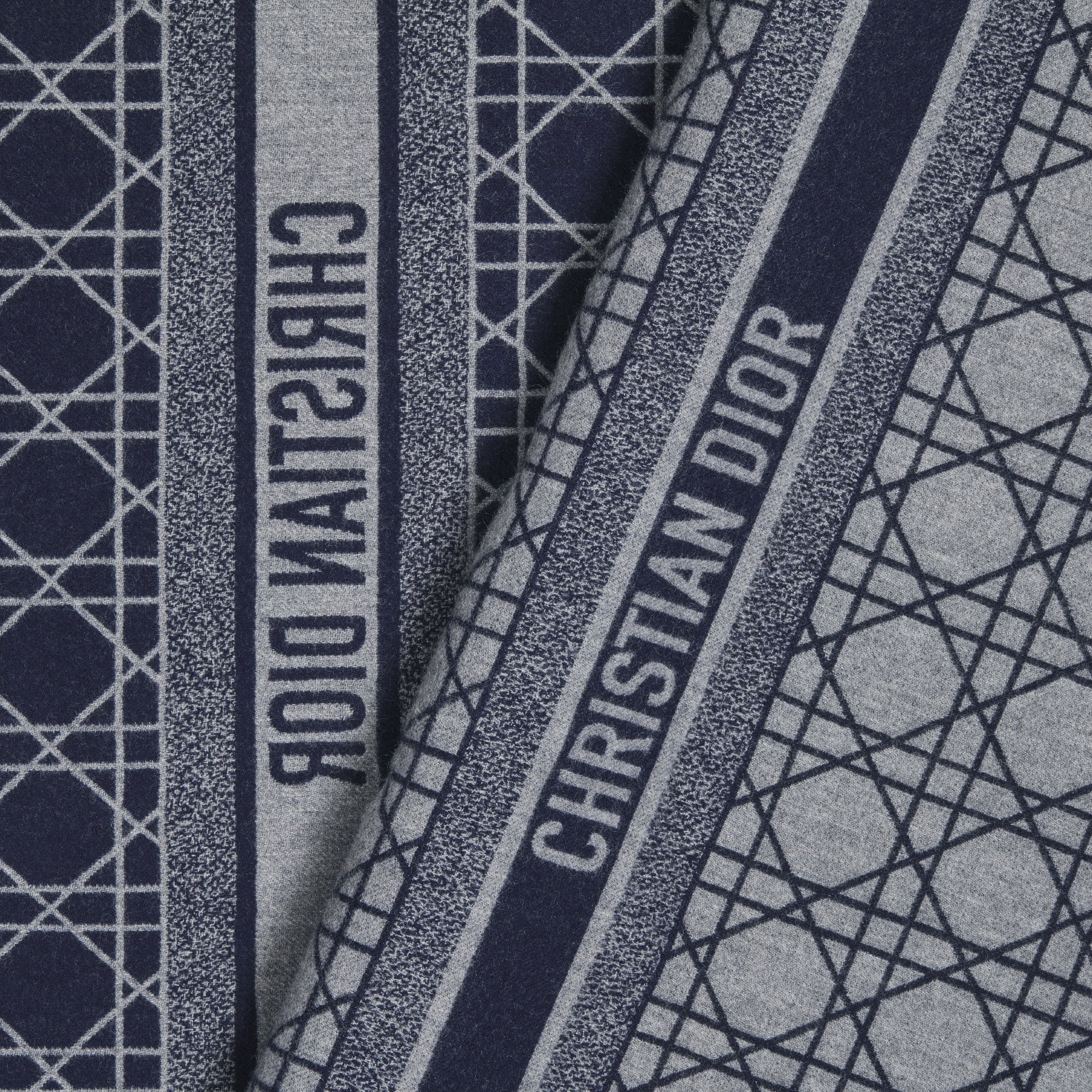 Dior Cannage Scarf Detailed view
