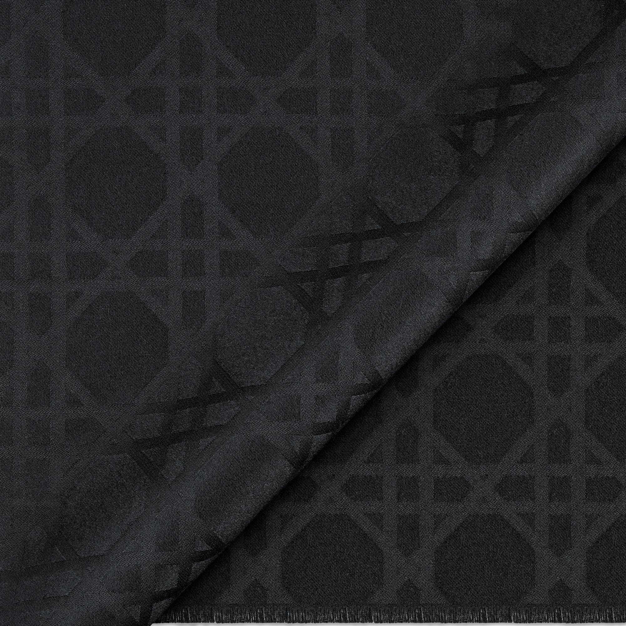 Cannage Scarf Detailed view