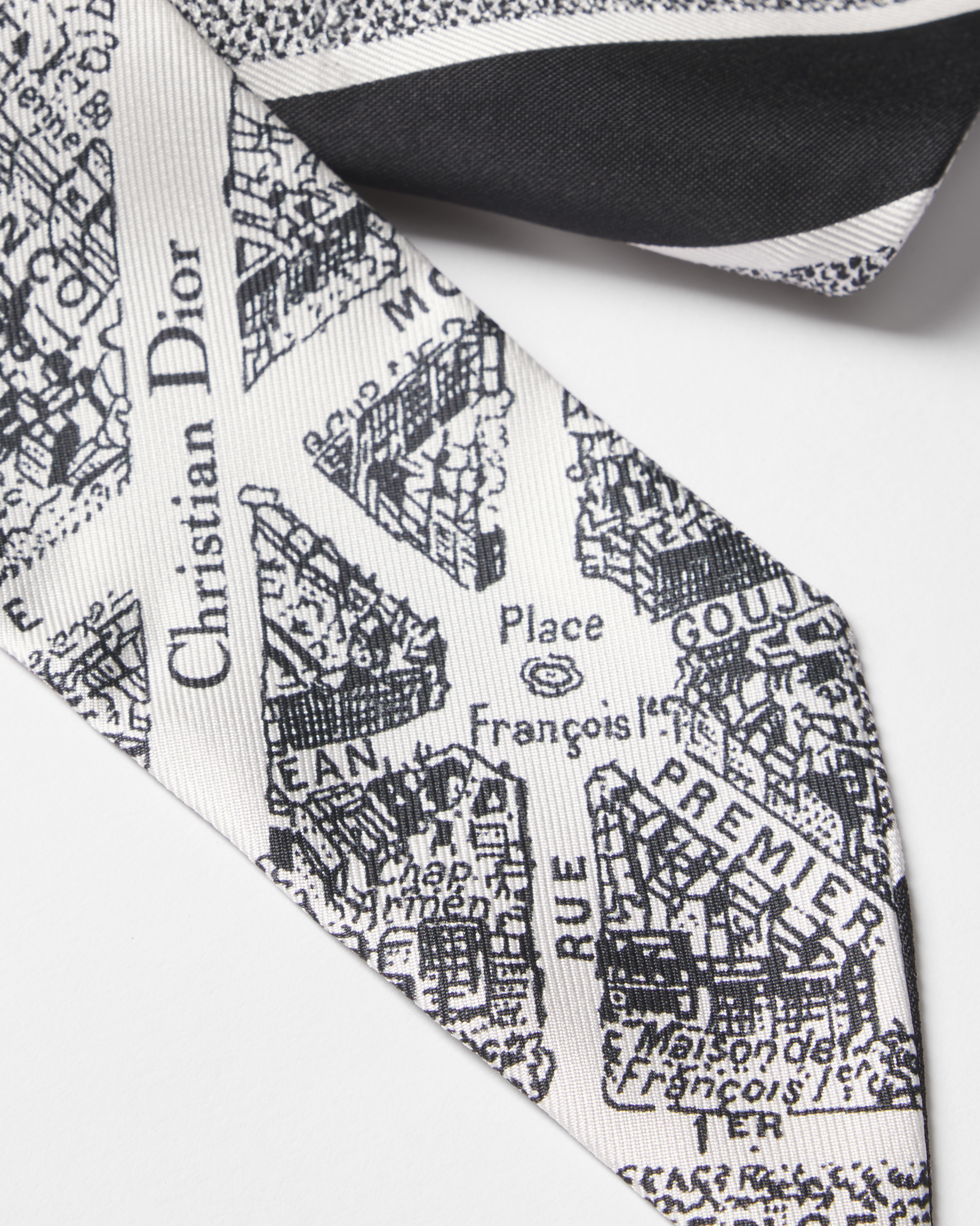 Plan de Paris Mitzah Scarf White and Black Silk Twill E12