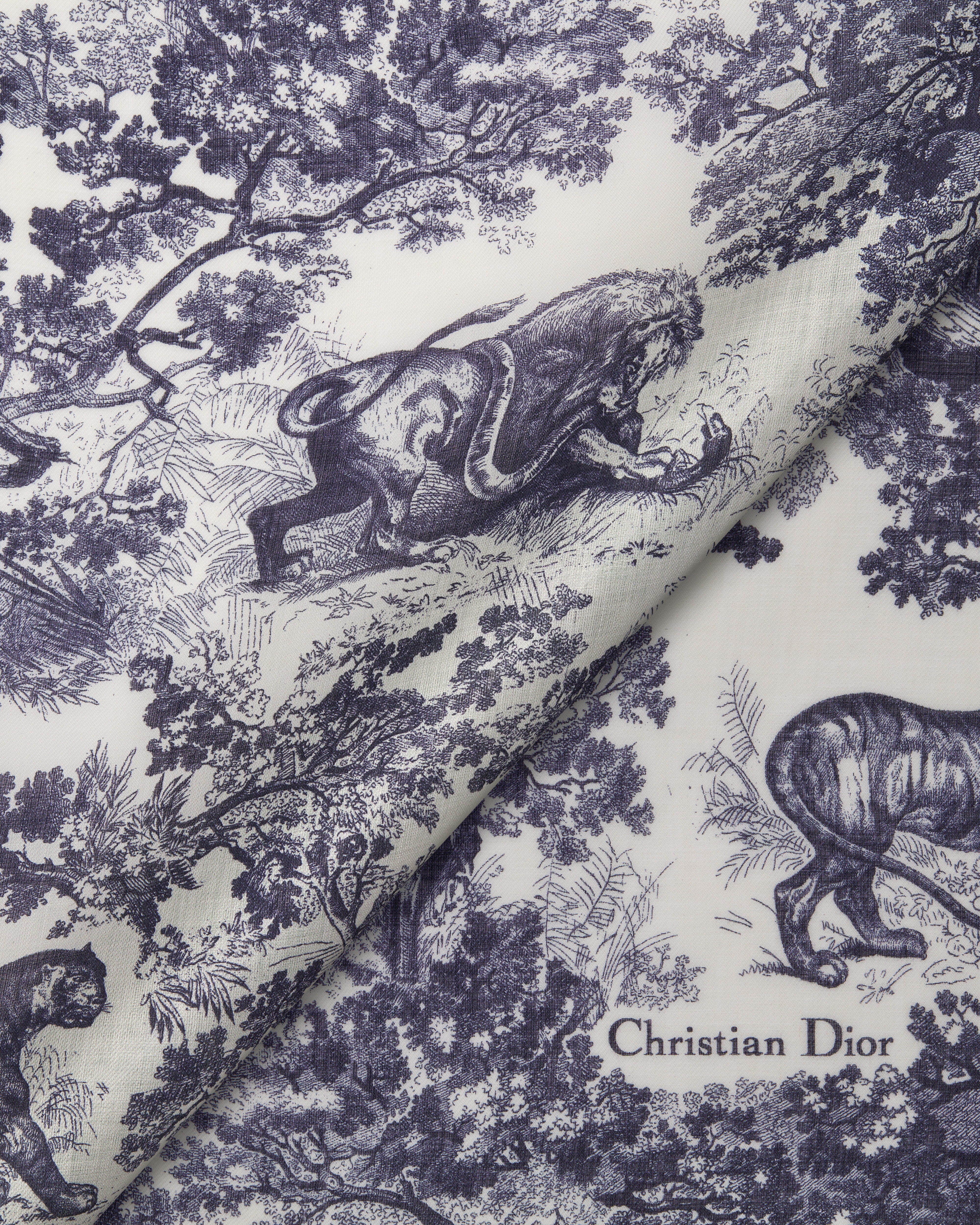 Toile de Jouy Sauvage Stole White and Navy Blue Cashmere E09