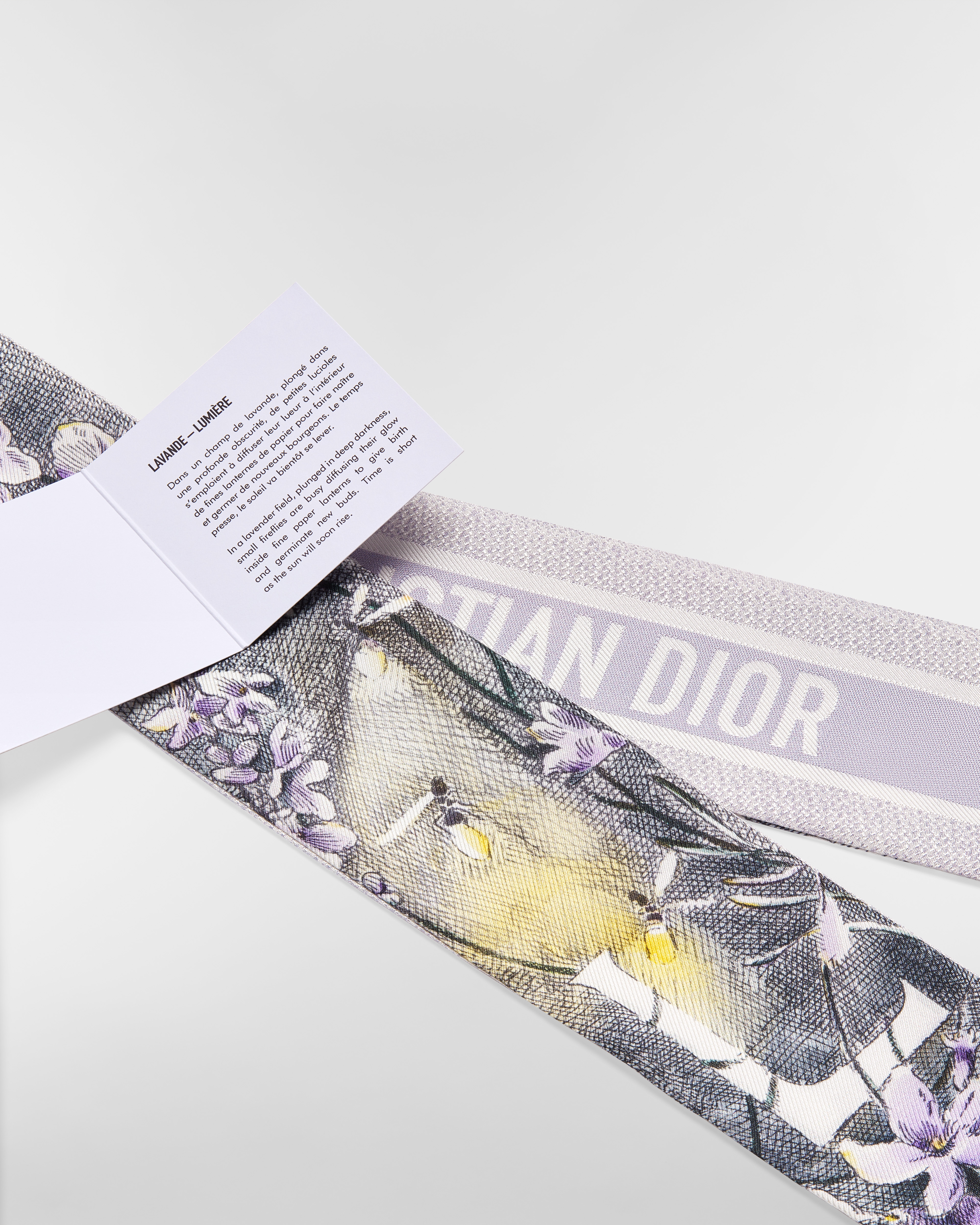 ABCDior L Lavande - Lumière Mitzah-sjaal Ivoorkleurige en veelkleurige zijden keperstof E09