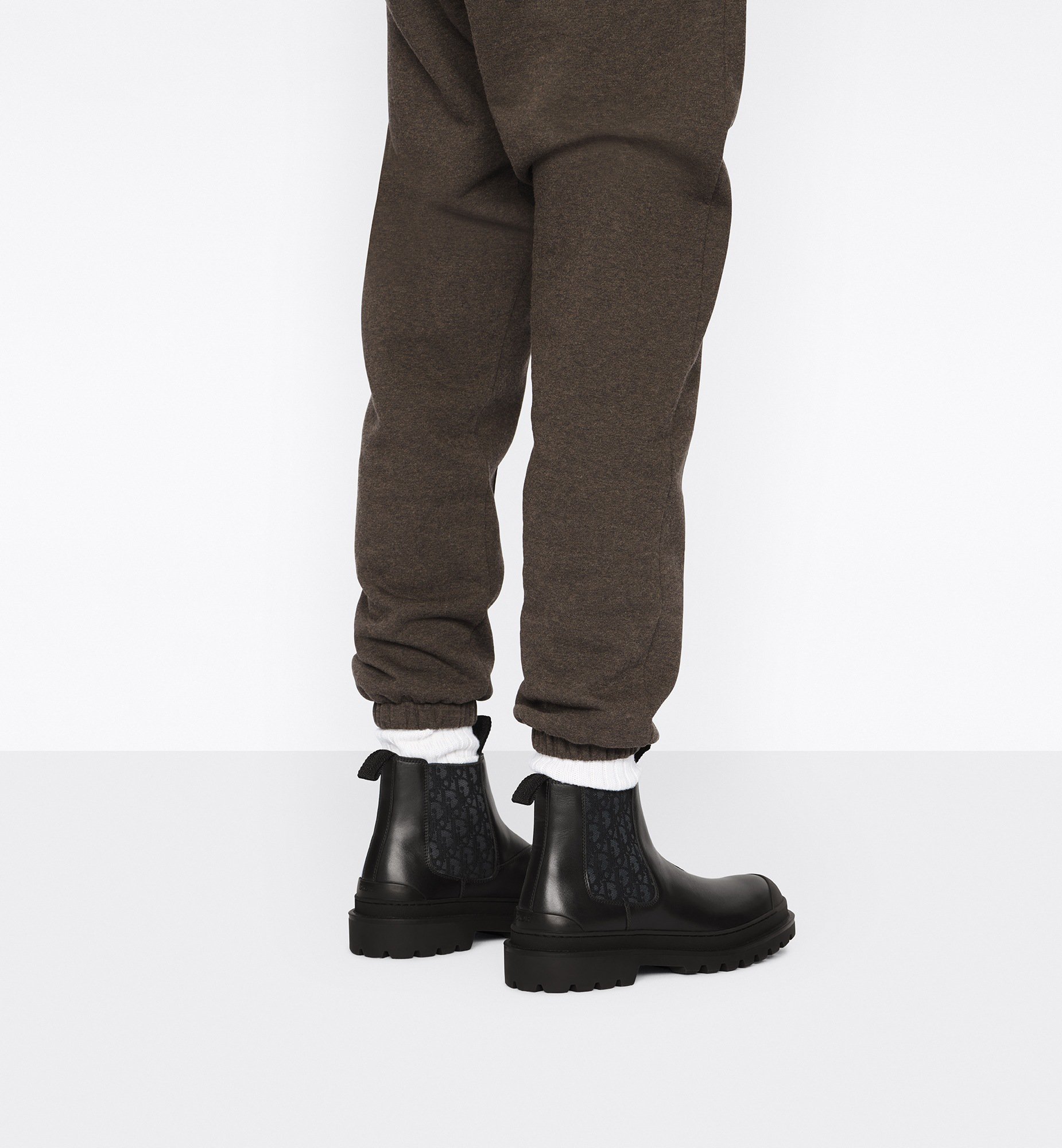 Dior Explorer チェルシーブーツ