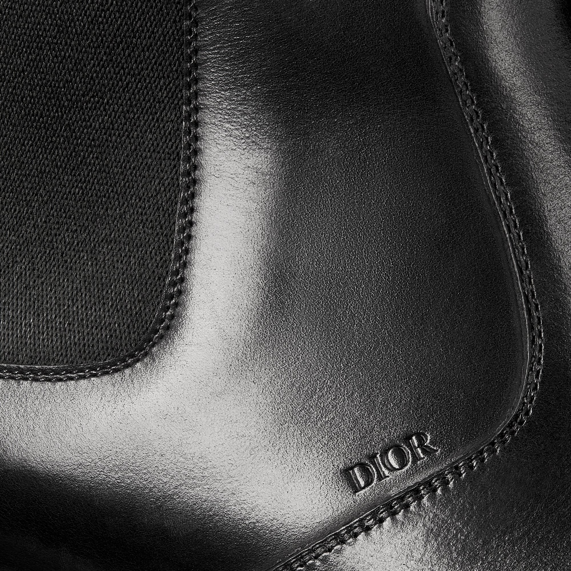 Scarpa Oxford Dior Timeless Pelle di vitello lucida nera | DIOR
