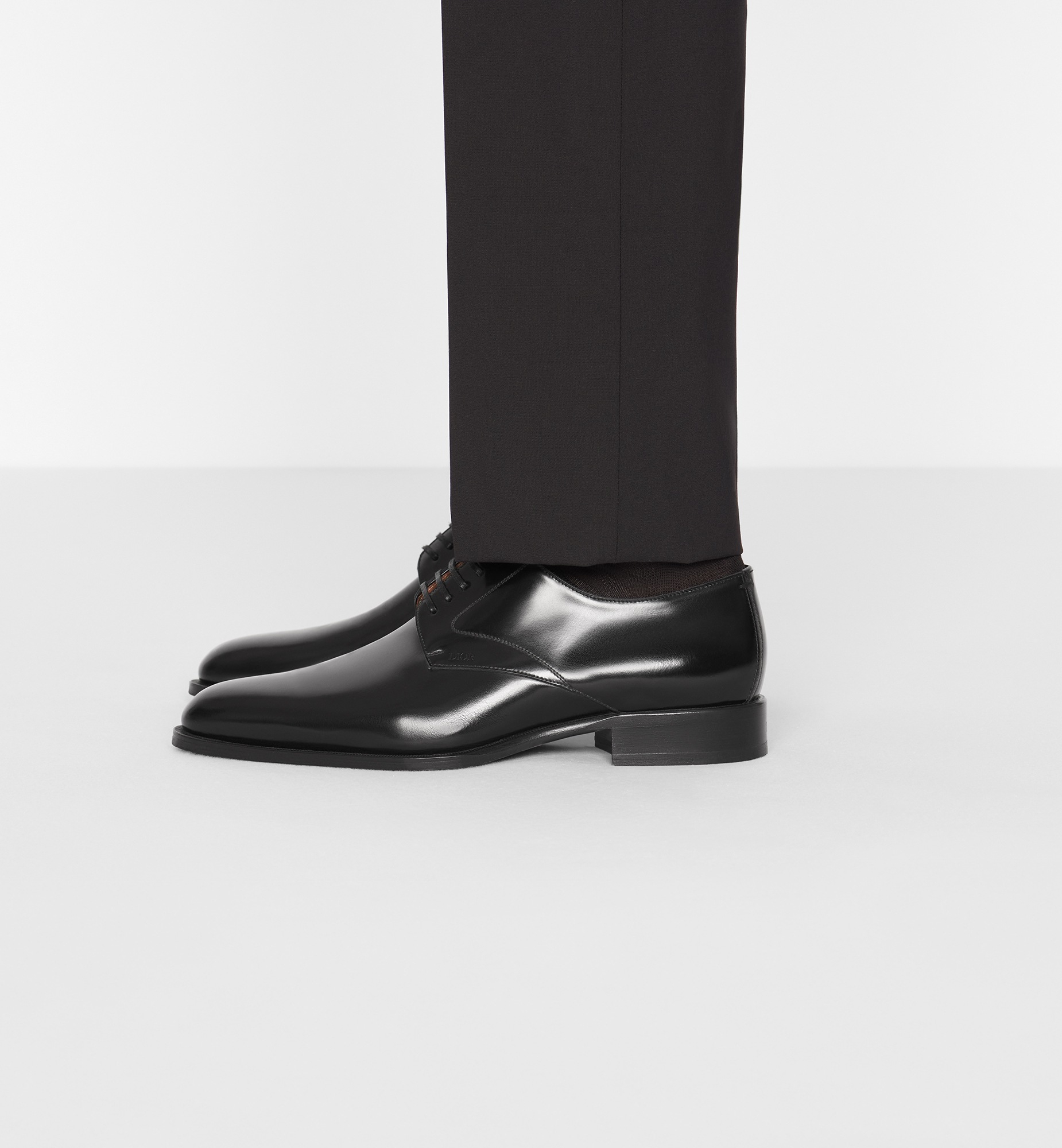 Dior Timeless Derby Schuh Poliertes Kalbsleder in Schwarz | DIOR