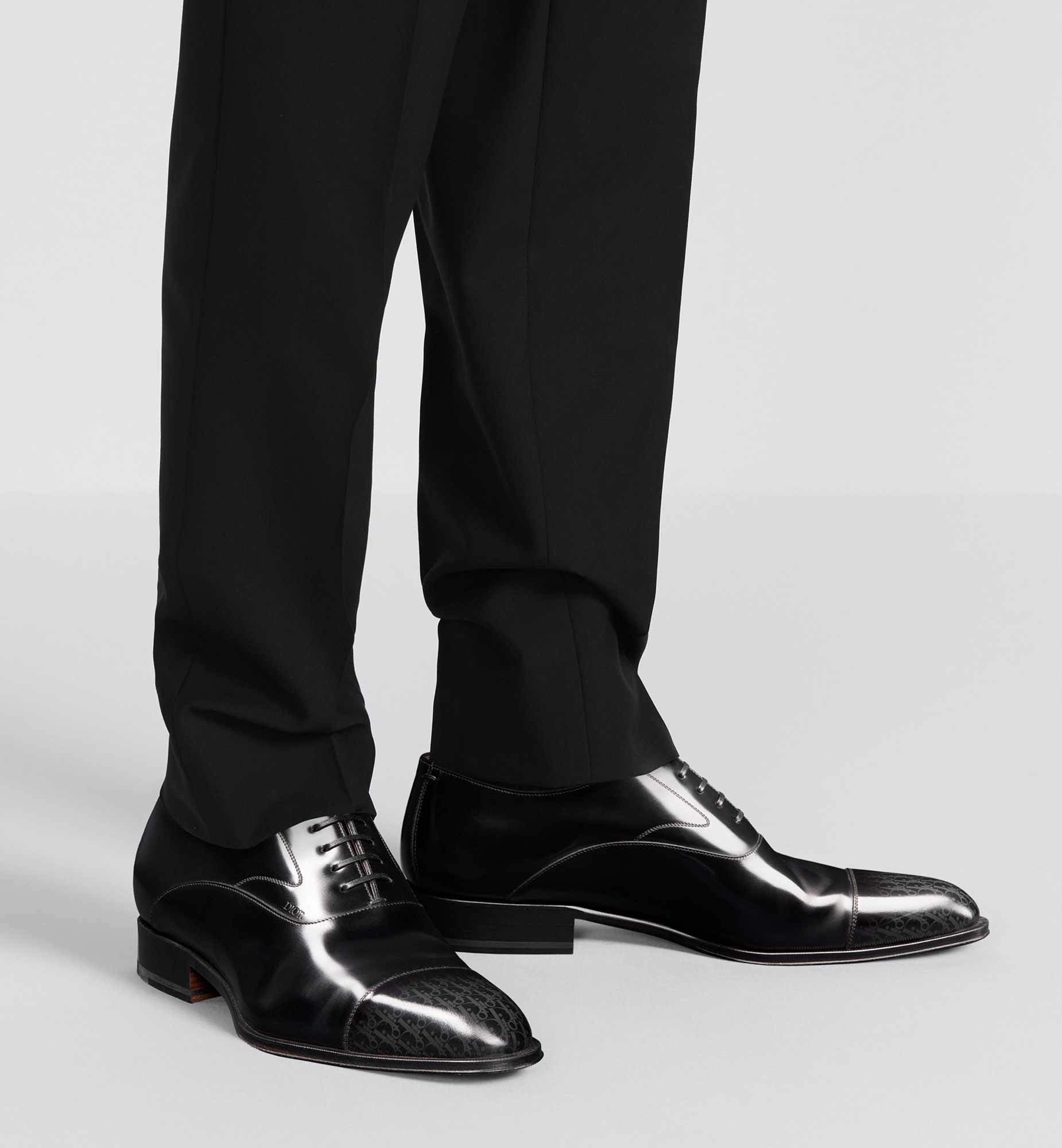 Dior Timeless Oxford Schuh Patiniertes Kalbsleder mit Dior Oblique in ...