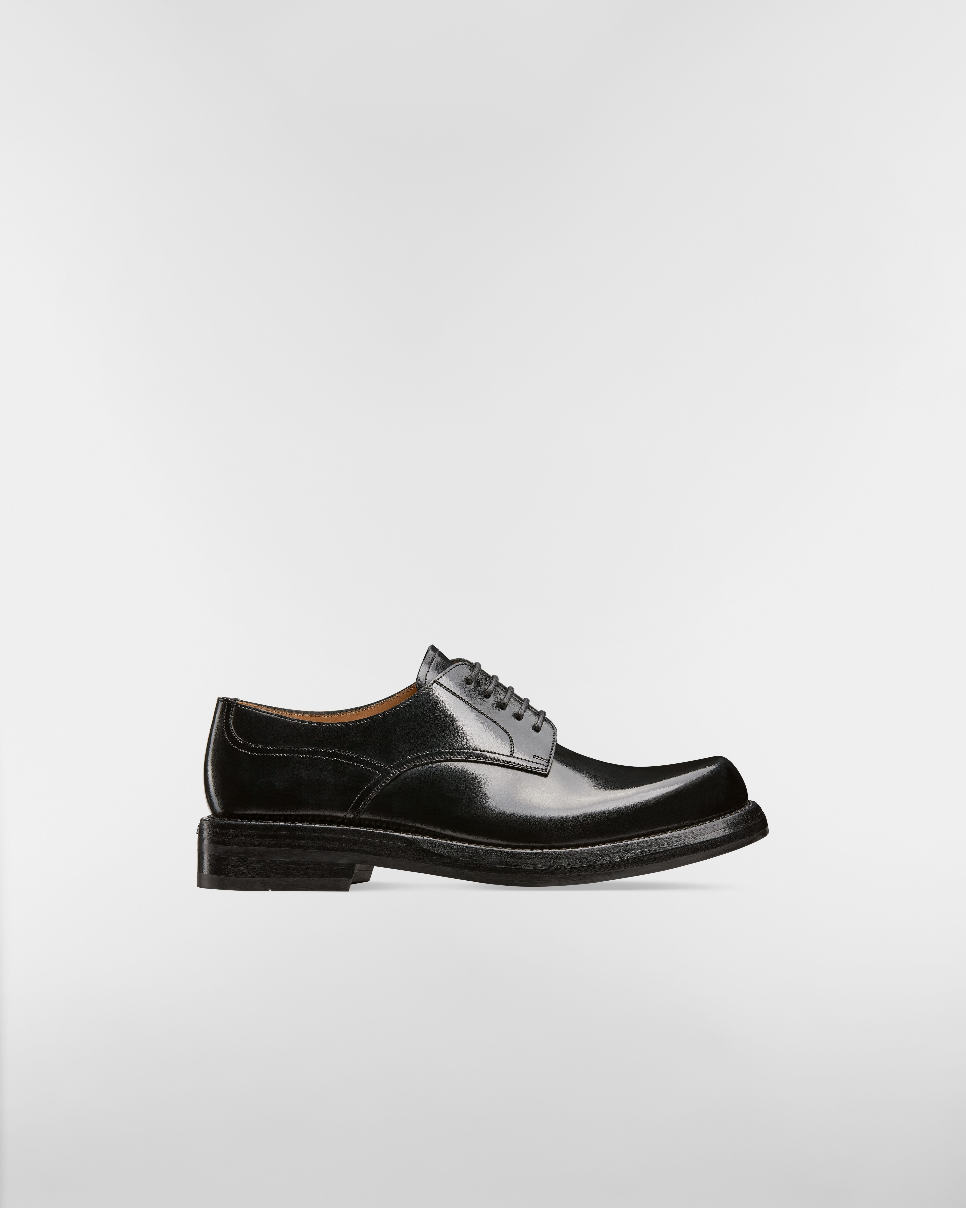 Dior Carlo Derby-Schuh Poliertes Kalbsleder in Schwarz E02