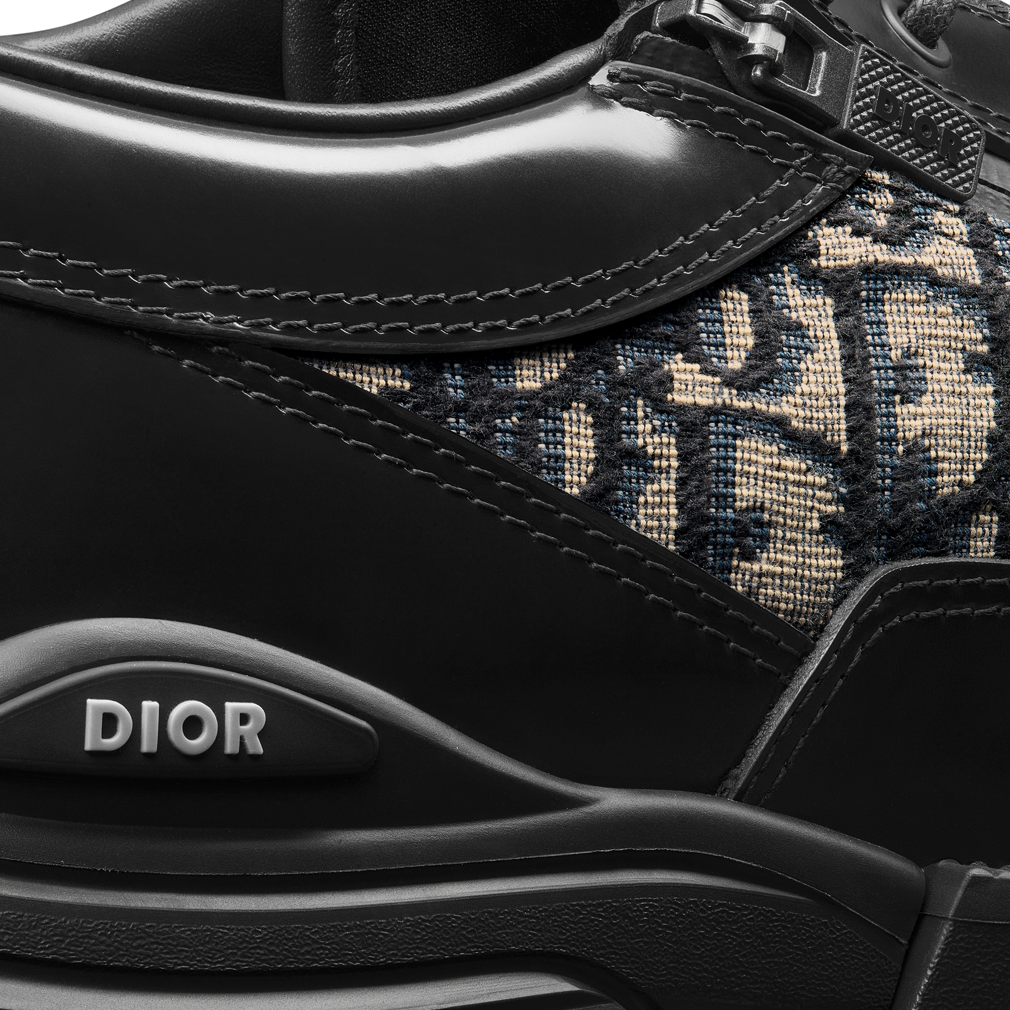 Dior Combat Derby Shoe Black Polished Calfskin with Beige and Black Dior Oblique Jacquard E09