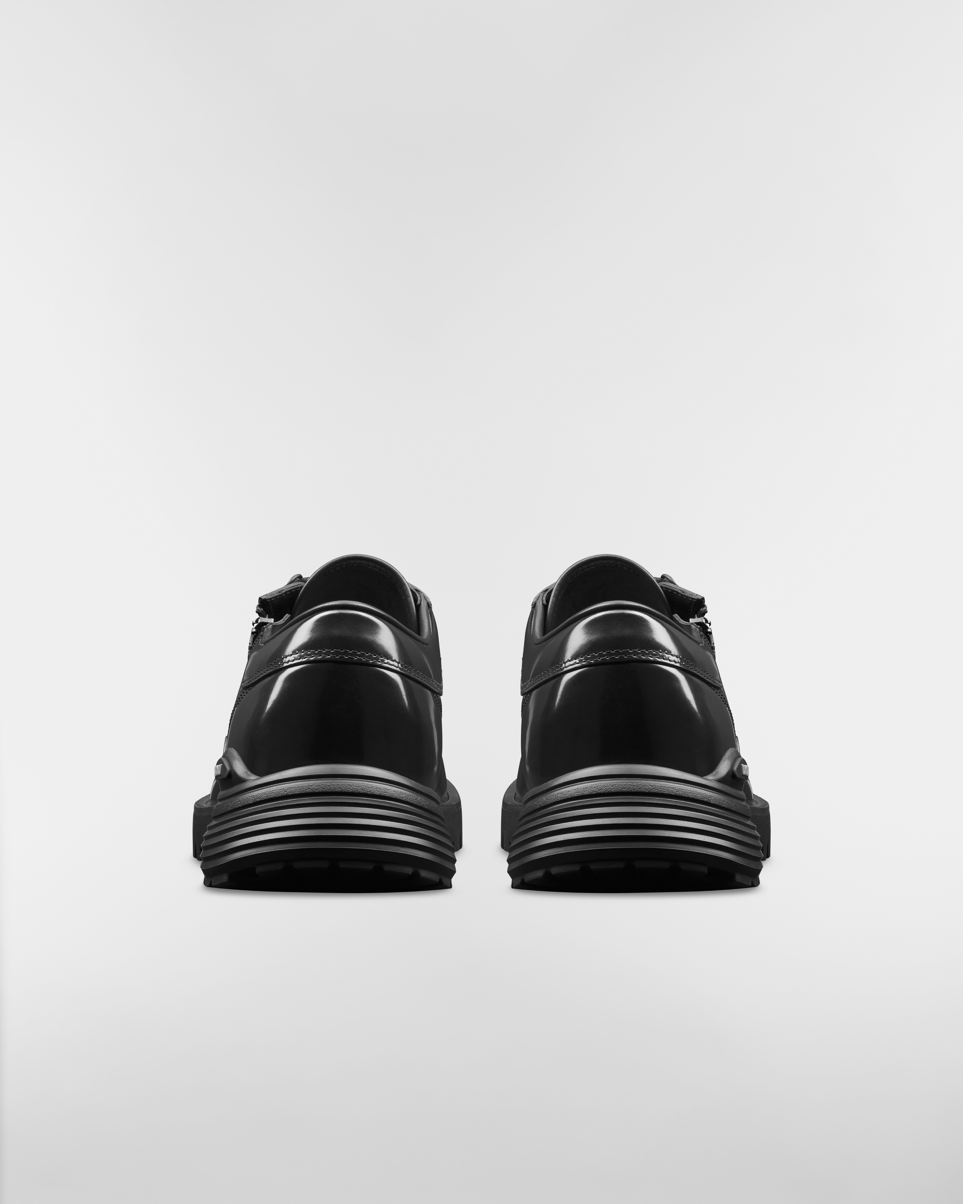 Zapato Derby Dior Combat Piel de becerro pulida negra con Dior Oblique en jacquard beige y negro E08