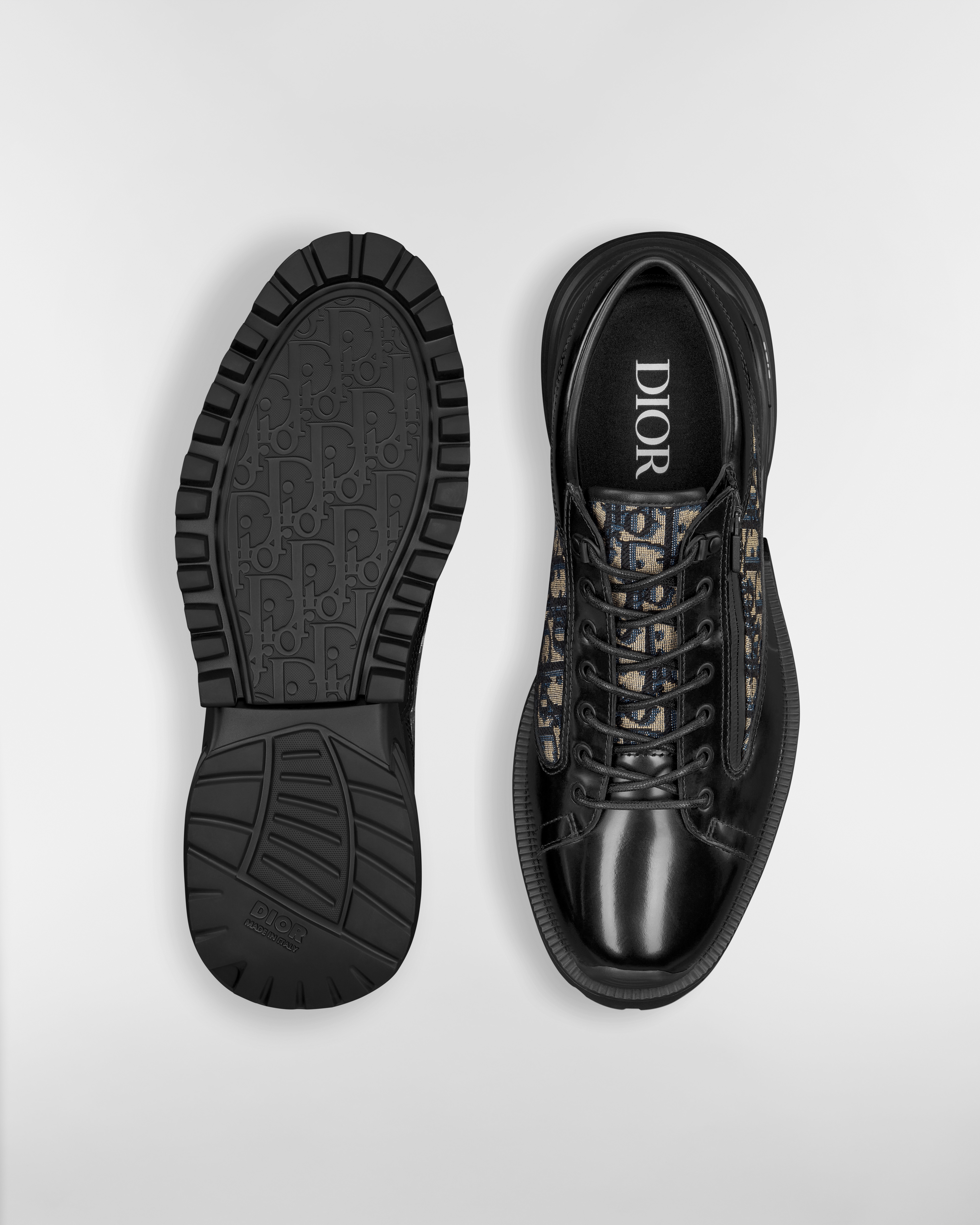 Zapato Derby Dior Combat Piel de becerro pulida negra con Dior Oblique en jacquard beige y negro E10