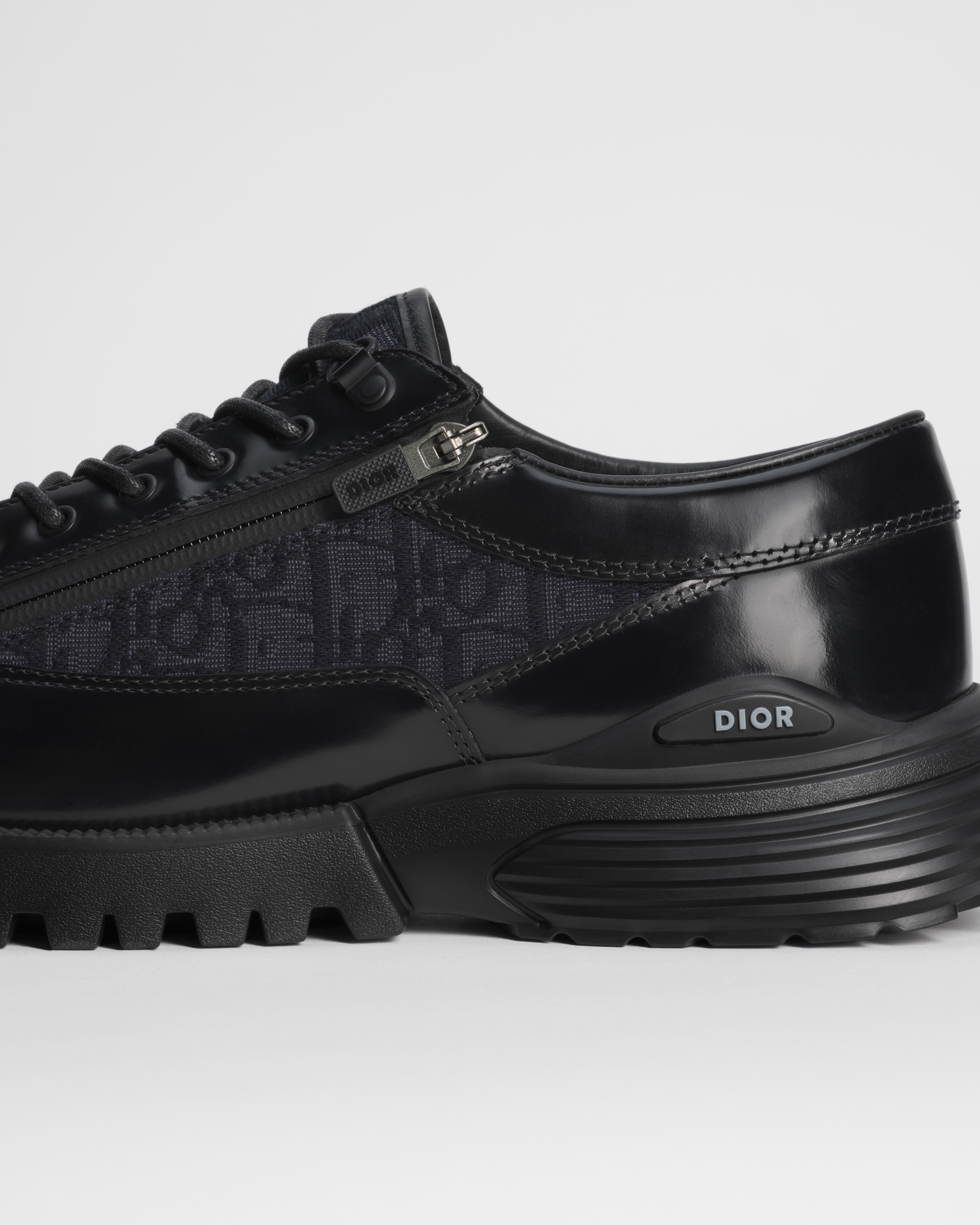 Dior Combat ダービーシューズ ポリッシュド カーフスキン & ディオール オブリーク ジャカード E11