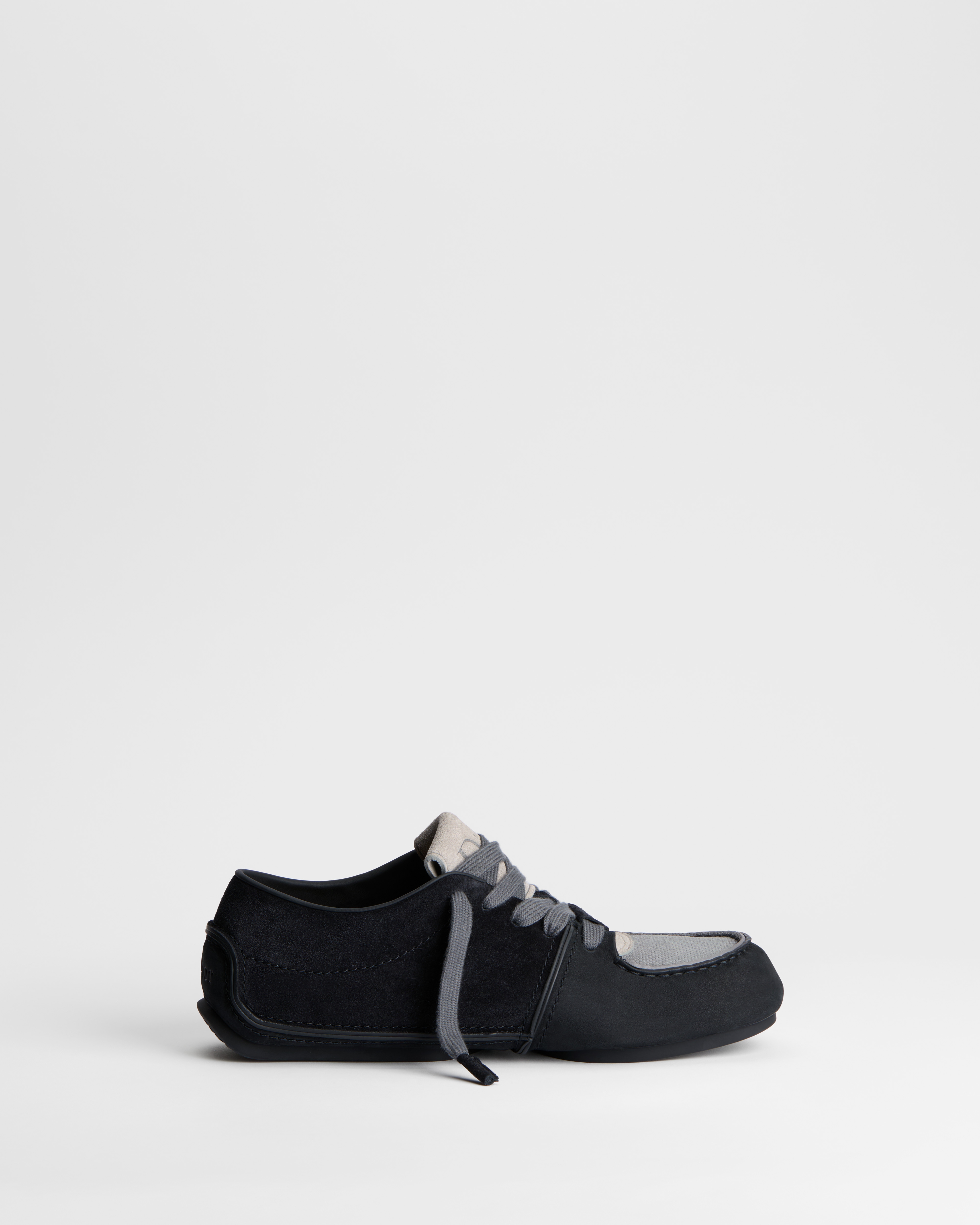 Dior Roadie Derby Shoe Black Nubuck with Black and Anthracite Gray Suede Calfskin E02