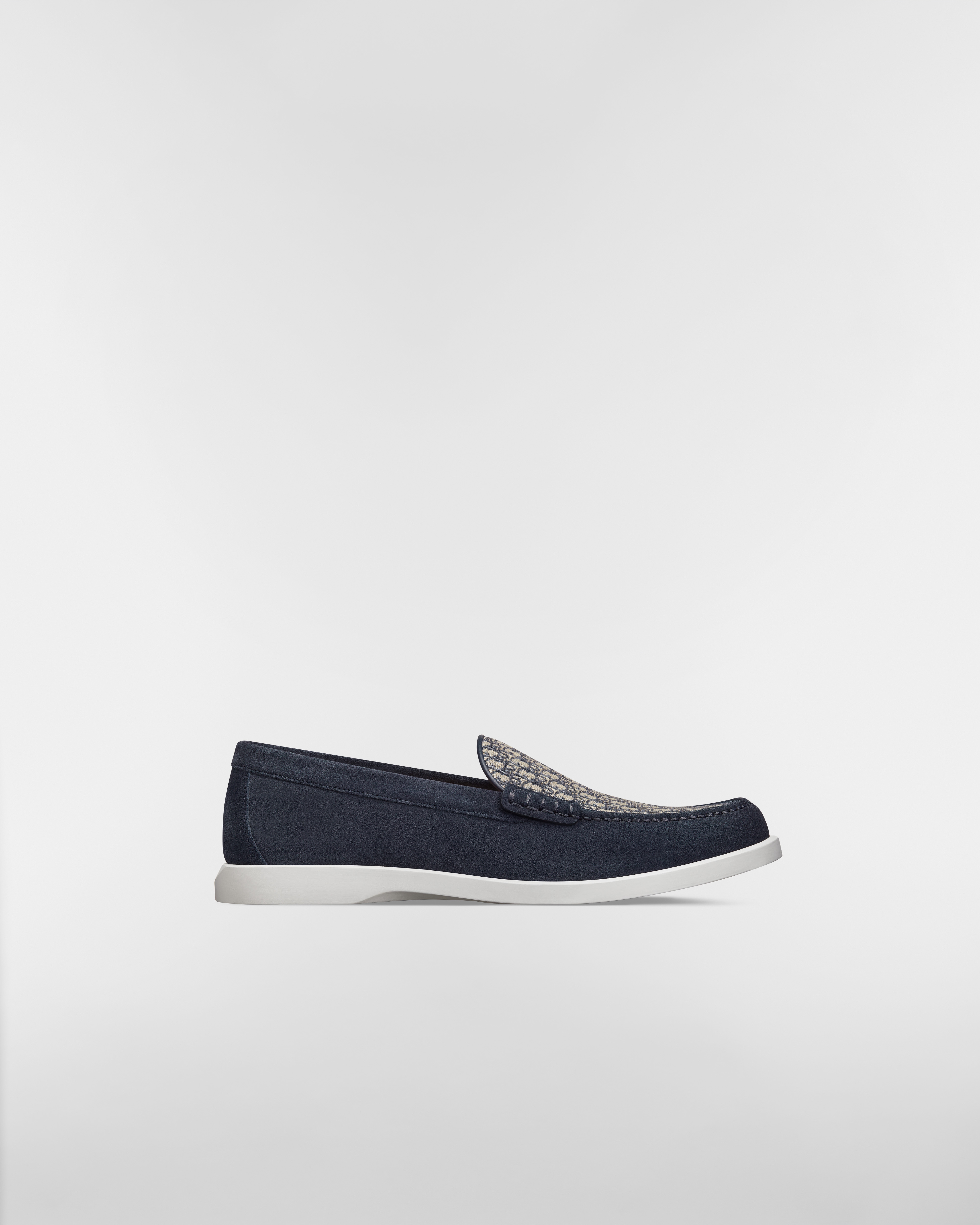 Mocassin Dior Granville Suède bleu marine et toile jacquard Dior Oblique beige et noir E02