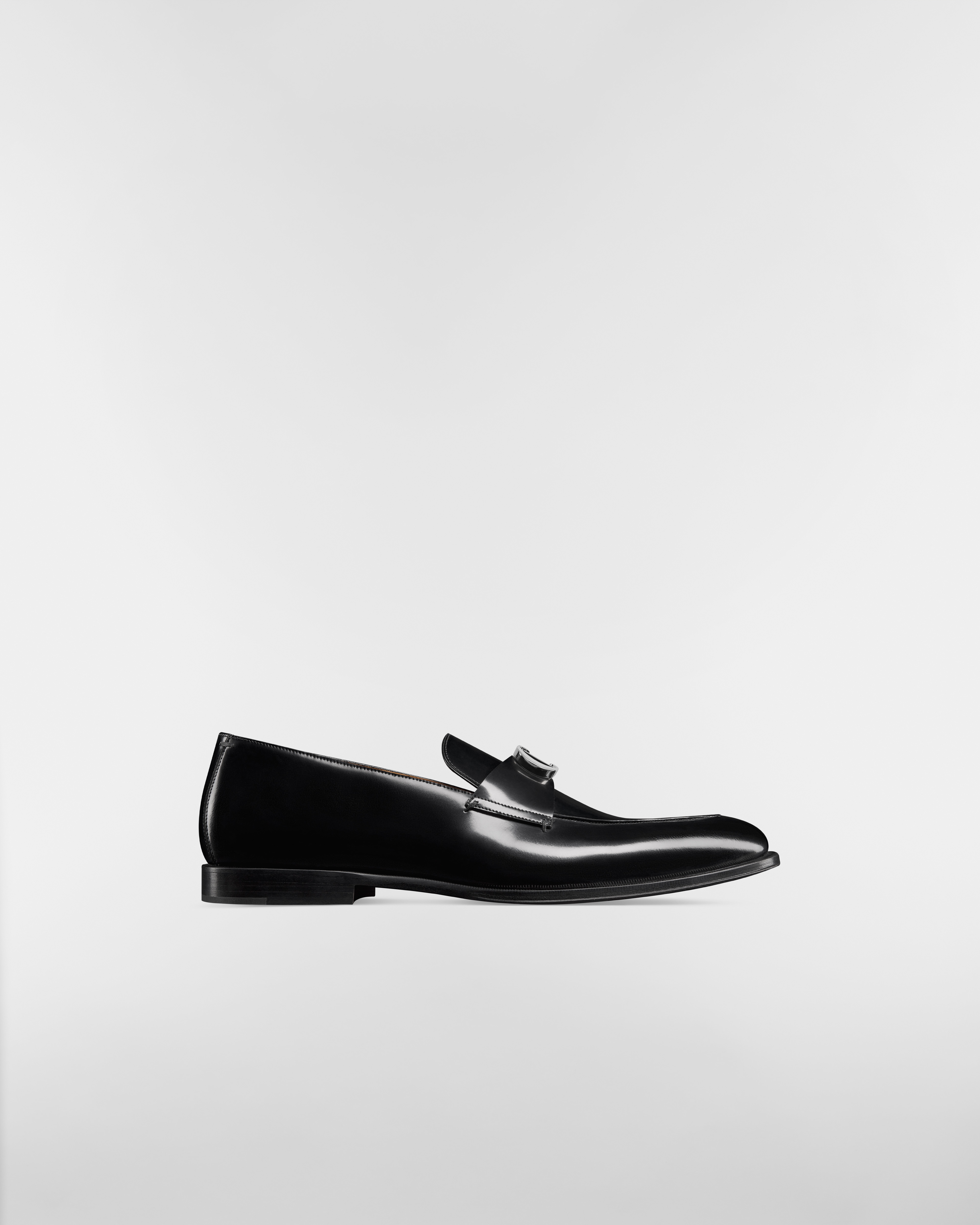 Dior Timeless Loafer Glänzendes Kalbsleder in Schwarz E02