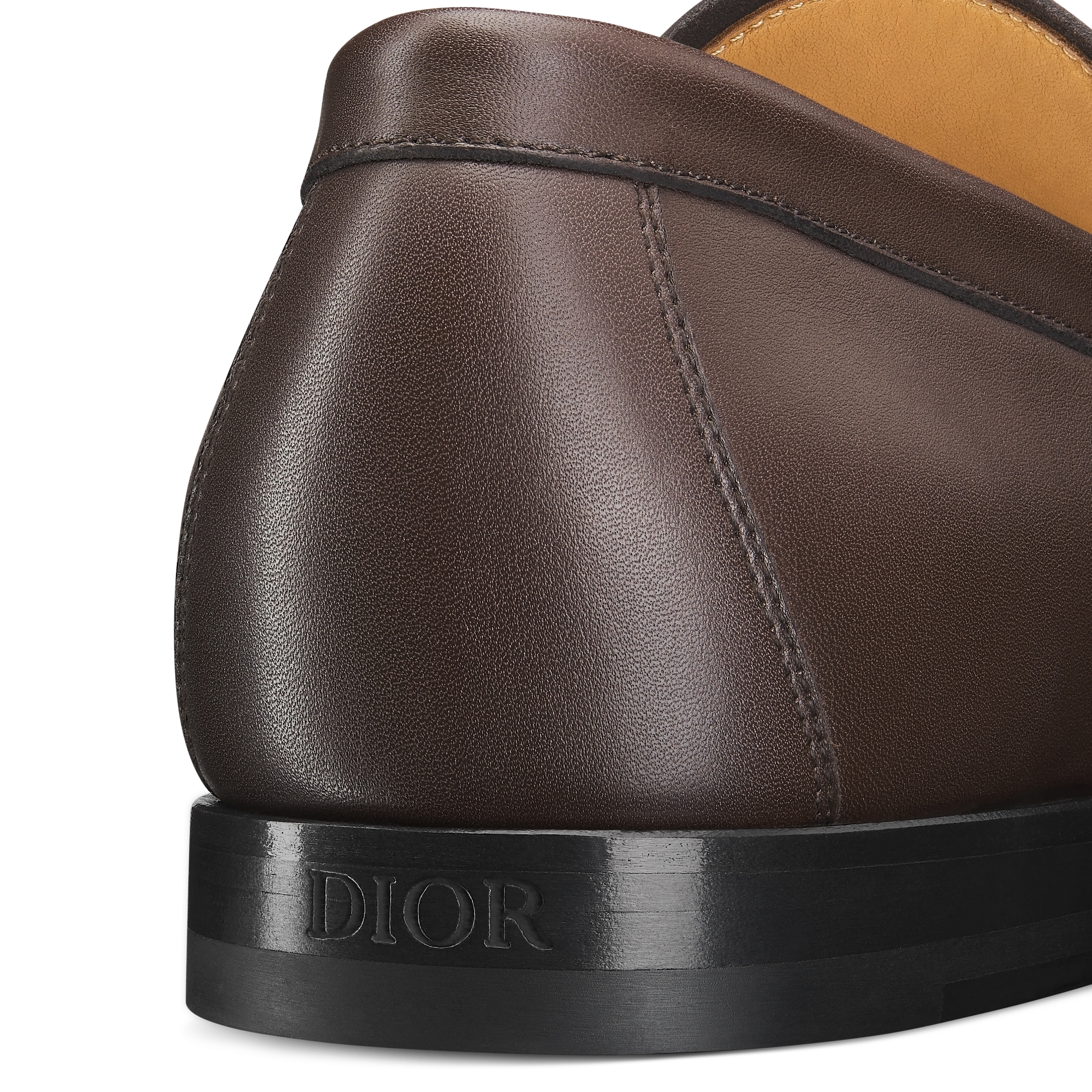 Loafer Dior Granville Flex Couro de vitelo liso marrom-escuro E09