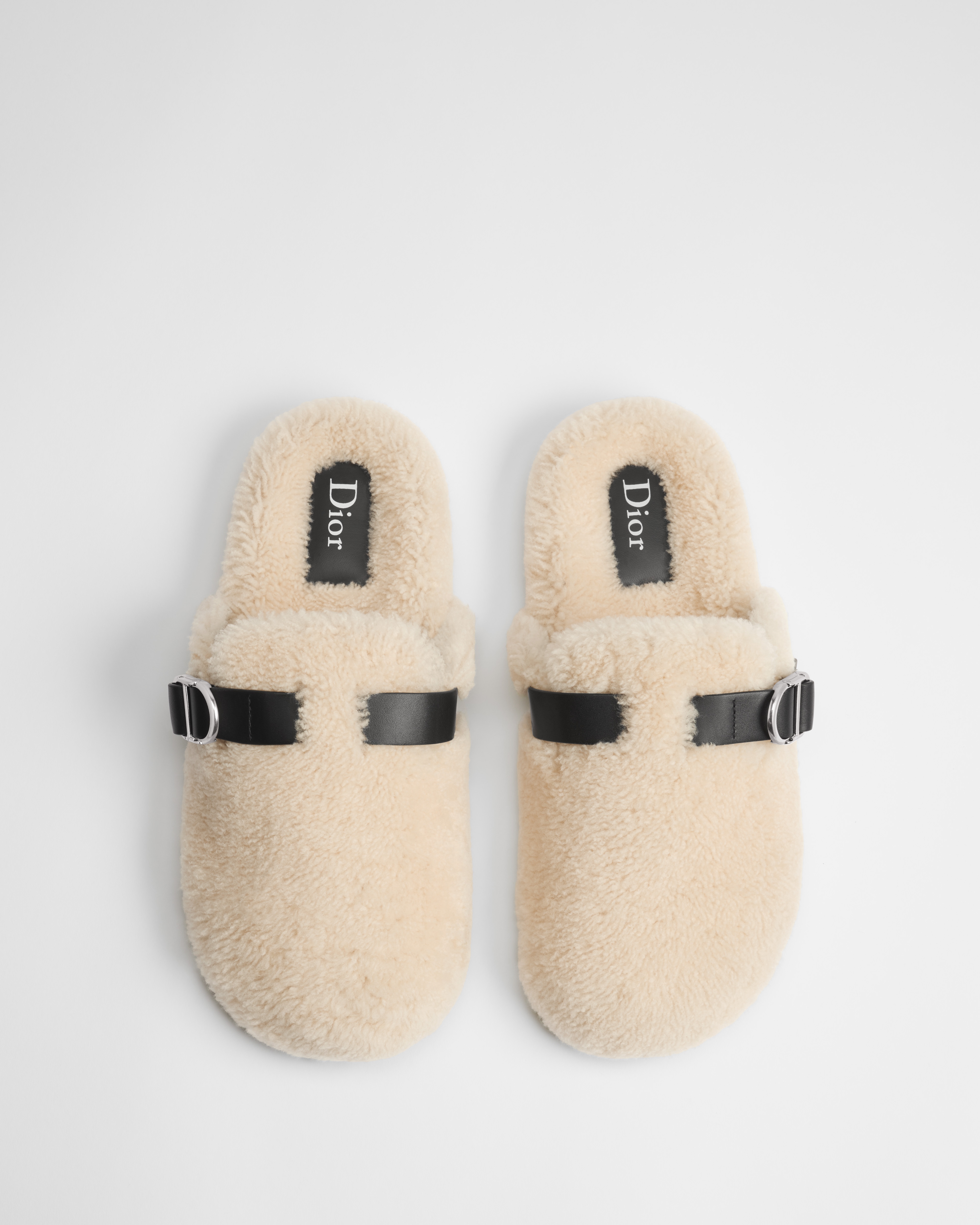 DiorAlps Dior Aqua Mule Shearling in Cremeweiß und glattes Kalbsleder in Schwarz E06