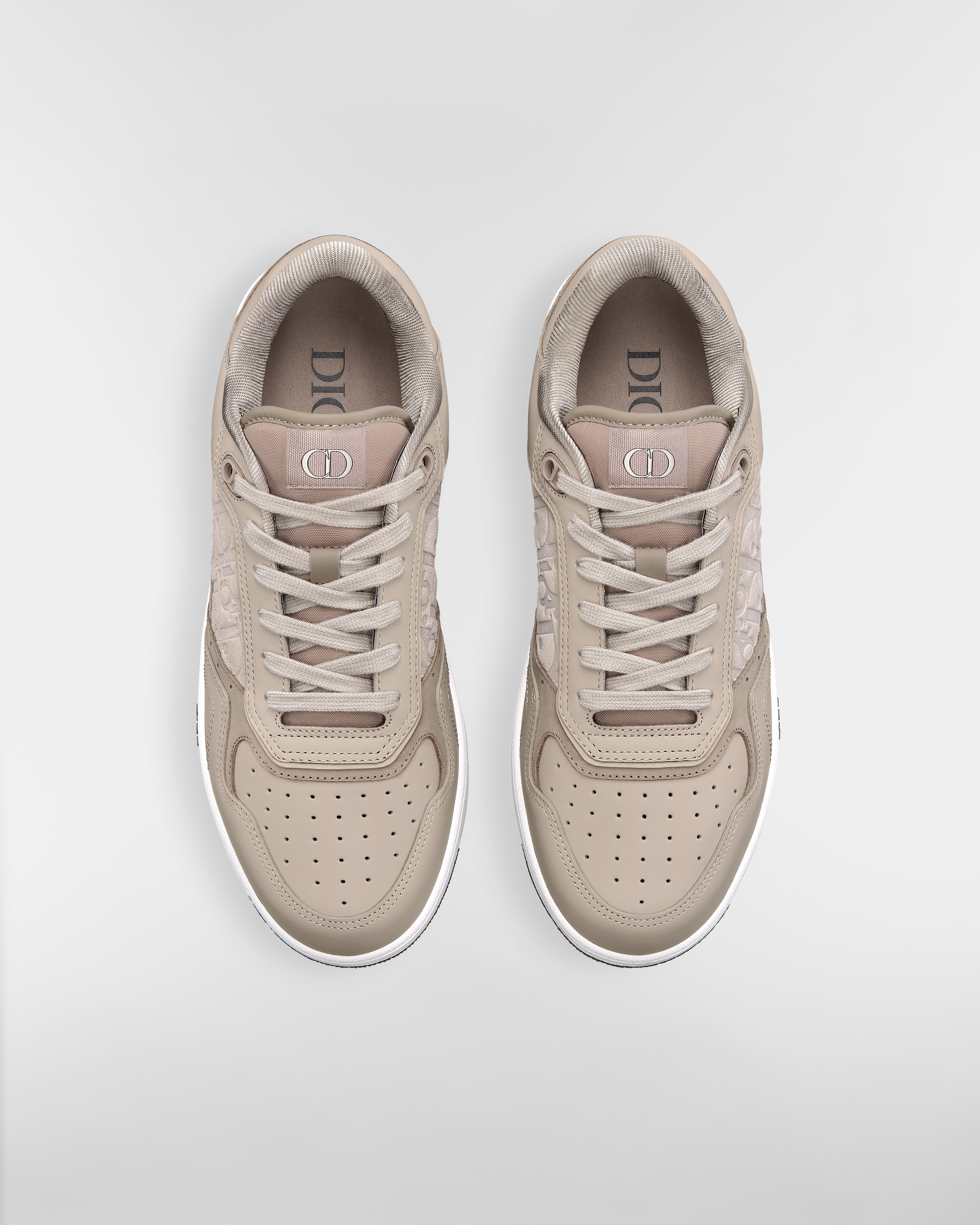 Lage B27 Uptown-sneaker Soepel grijs kalfsleer en grijs suède met het Dior Oblique-motief in reliëf E06