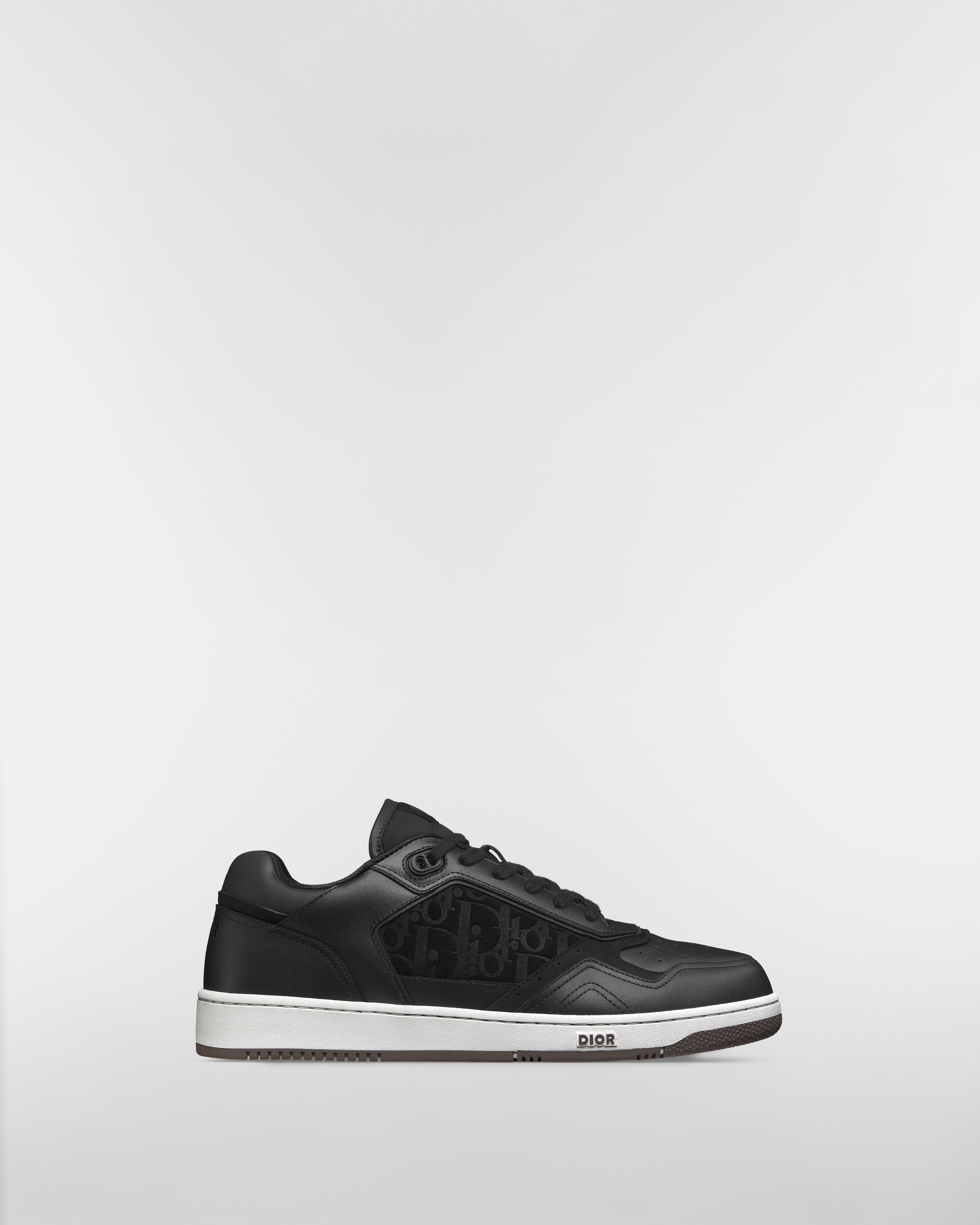 B27 Uptown Low-Top Sneaker Black Smooth Calfskin and Black Dior Oblique-Embossed Suede E02