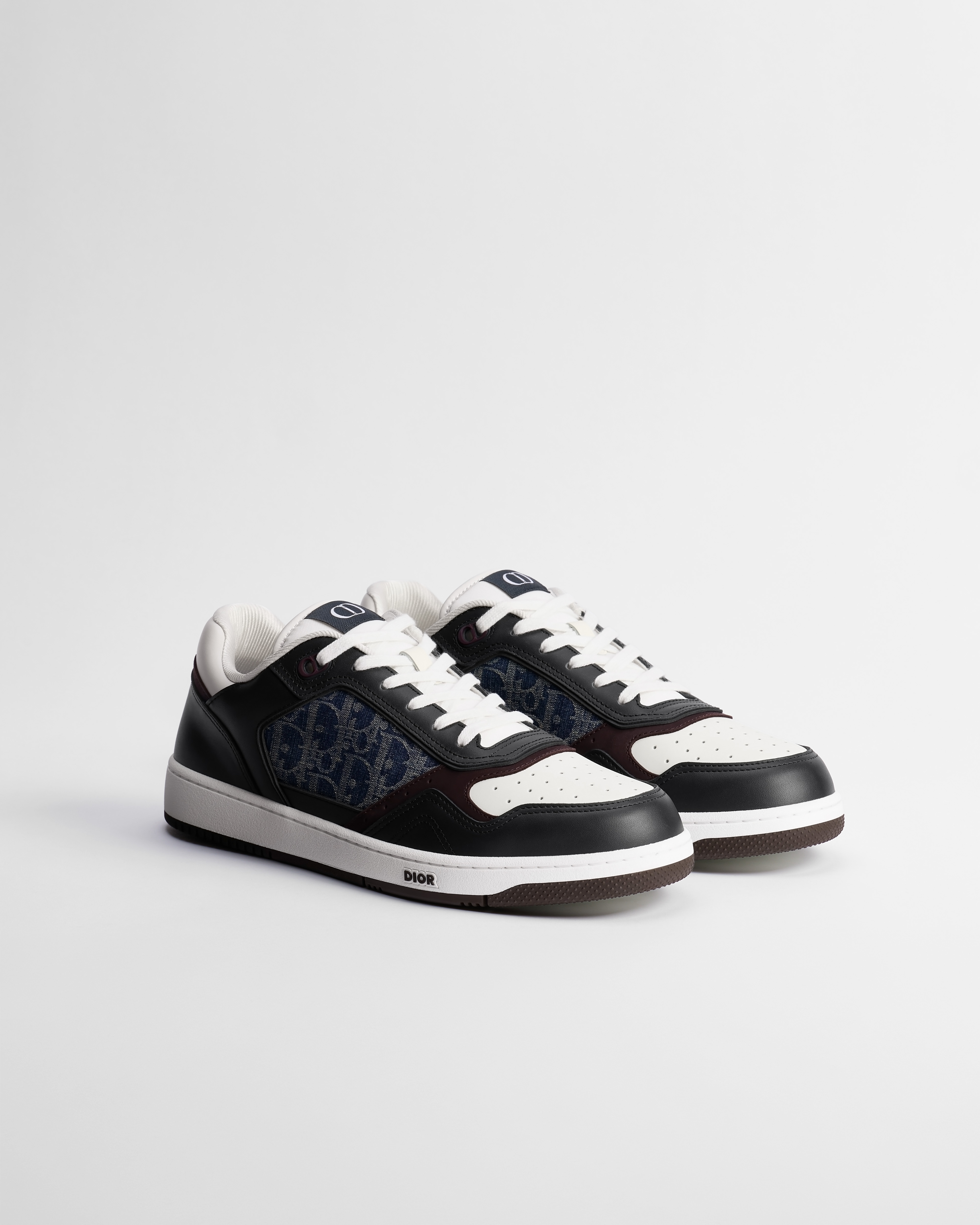 B27 Uptown Low-Top Sneaker