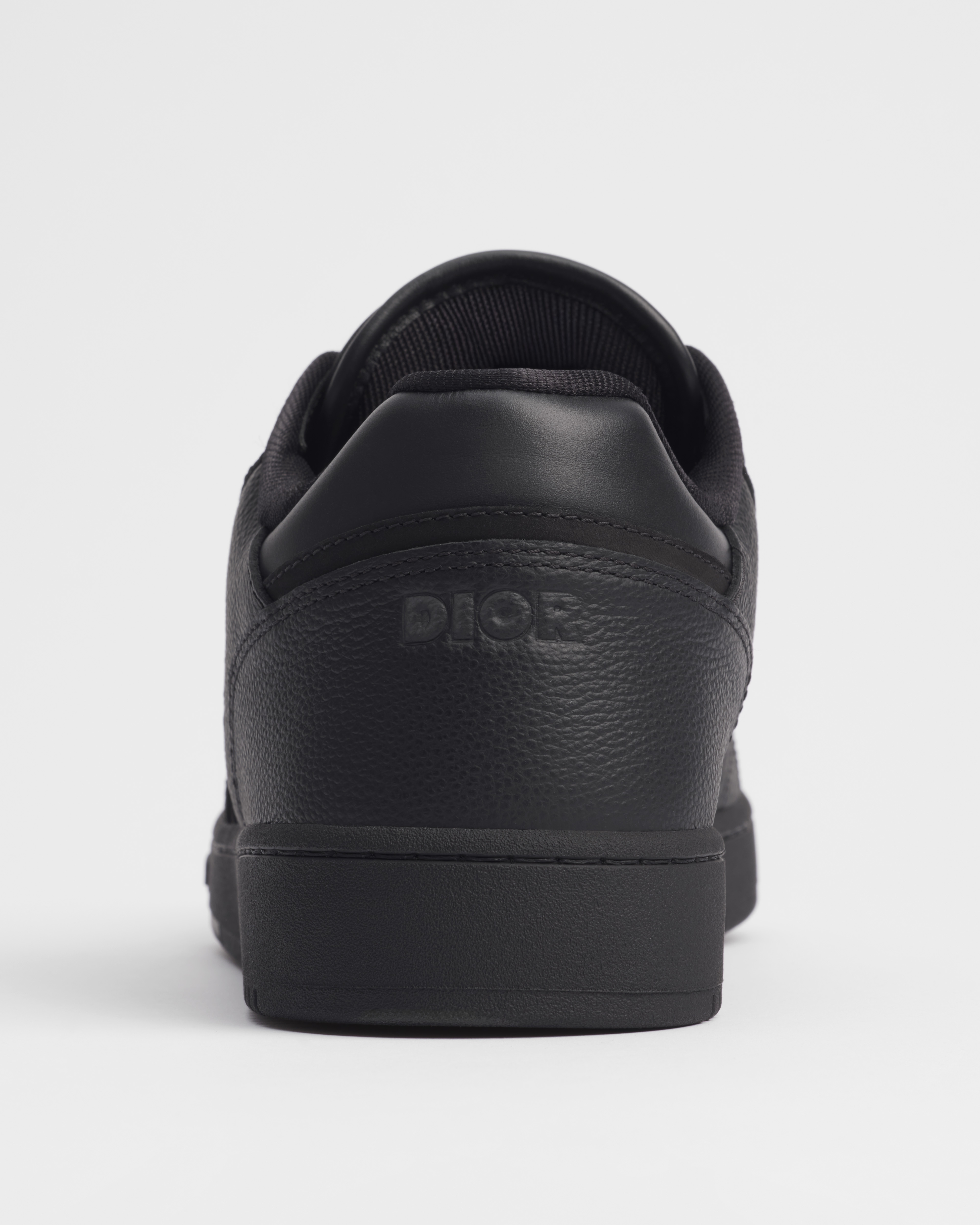 B27 Uptown Low-Top Sneaker Black Grained Calfskin and Black Dior Gravity Leather E08