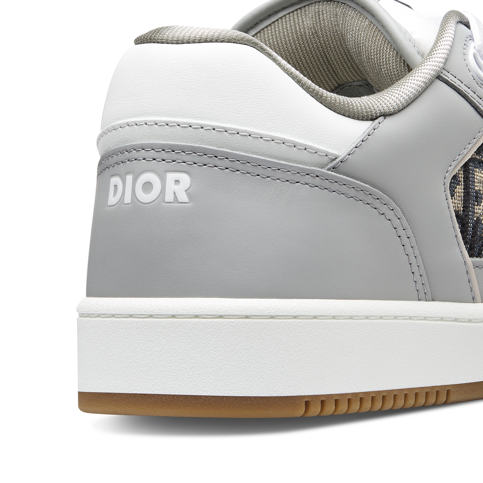 B27 Uptown Low-Top Sneaker