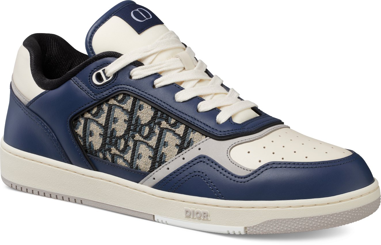 B27 Uptown Low-Top Sneaker Three quarter closed view