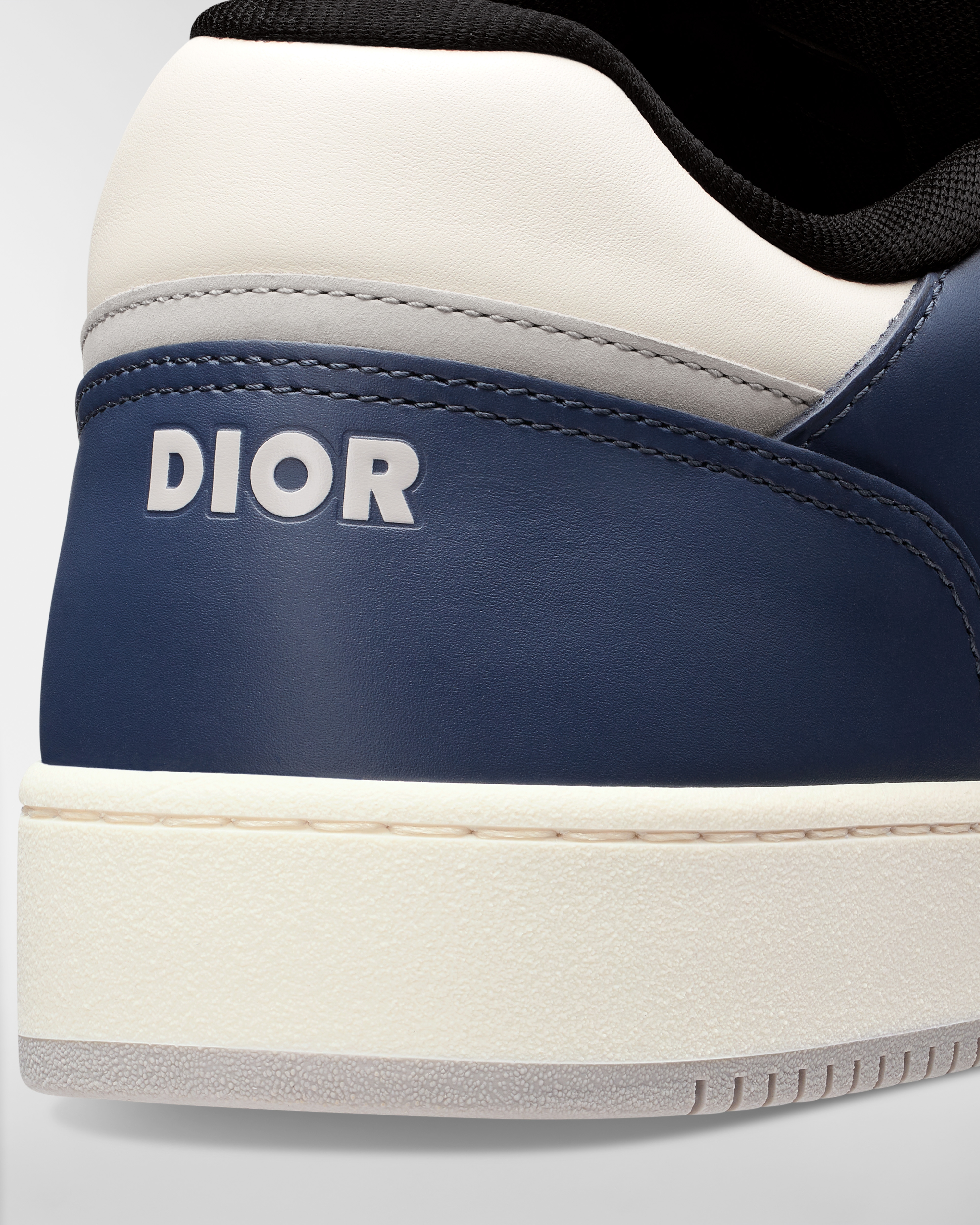 B27 Uptown Low-Top Sneaker Blue, Cream and Dior Gray Smooth Calfskin with Beige and Black Dior Oblique Jacquard E09