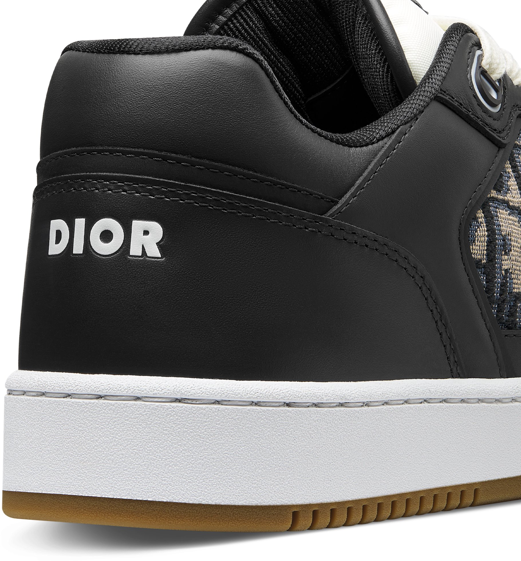 b27 low top sneaker dior