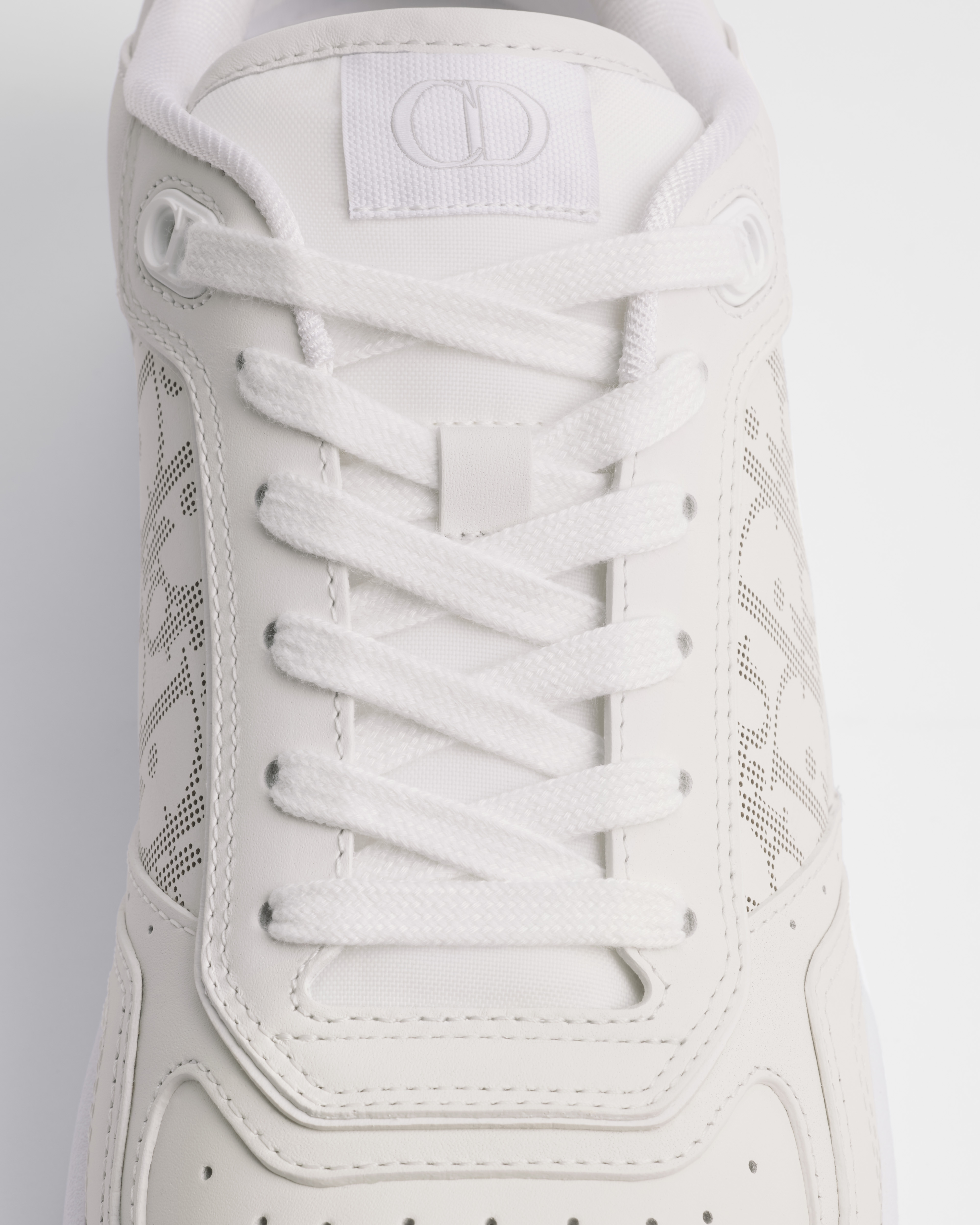 B27 Uptown Low-Top Sneaker White Smooth Calfskin and White Dior Oblique Galaxy Leather E11