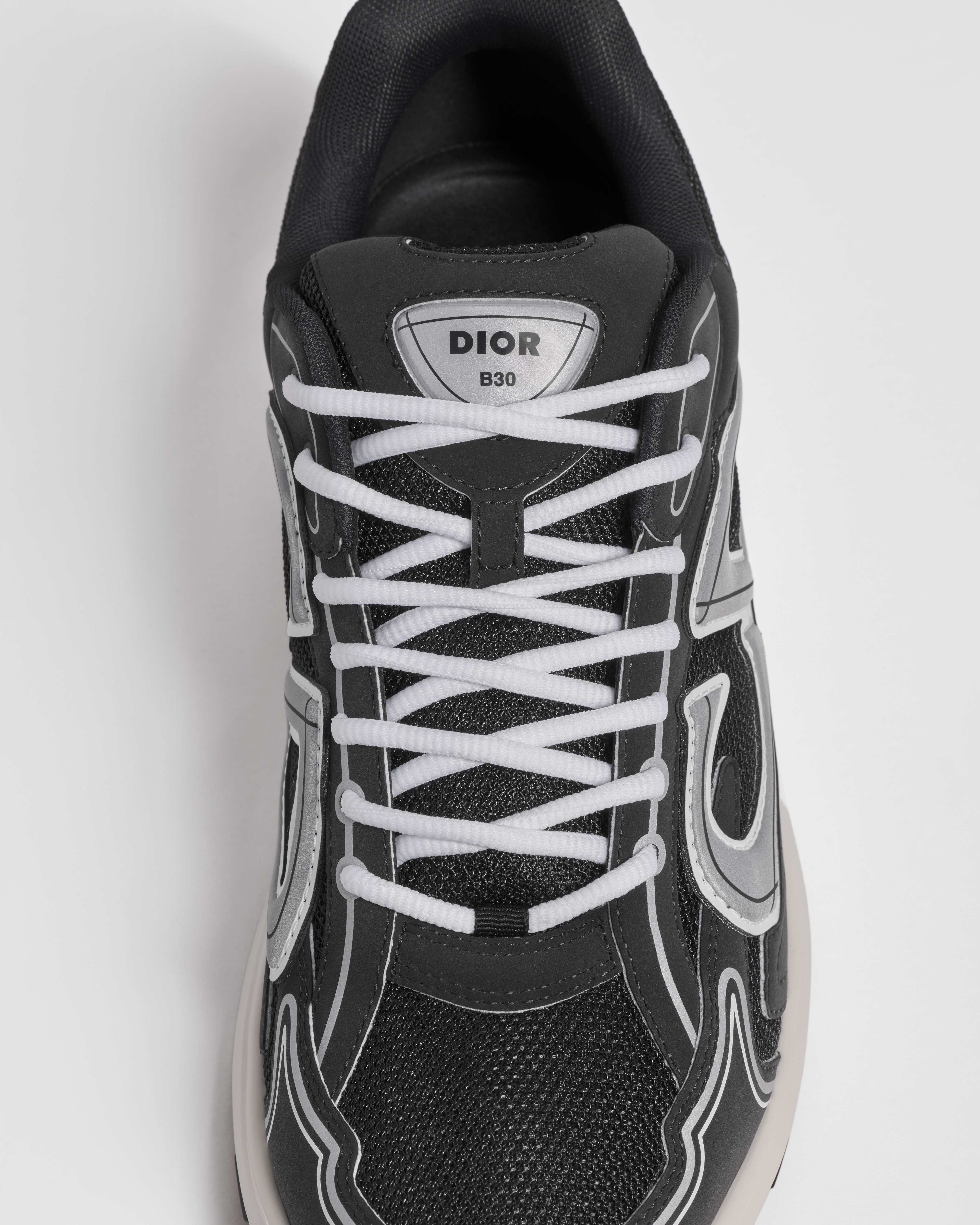 B30 カウントダウン スニーカー テクニカル メッシュ & テクニカル ファブリック E11