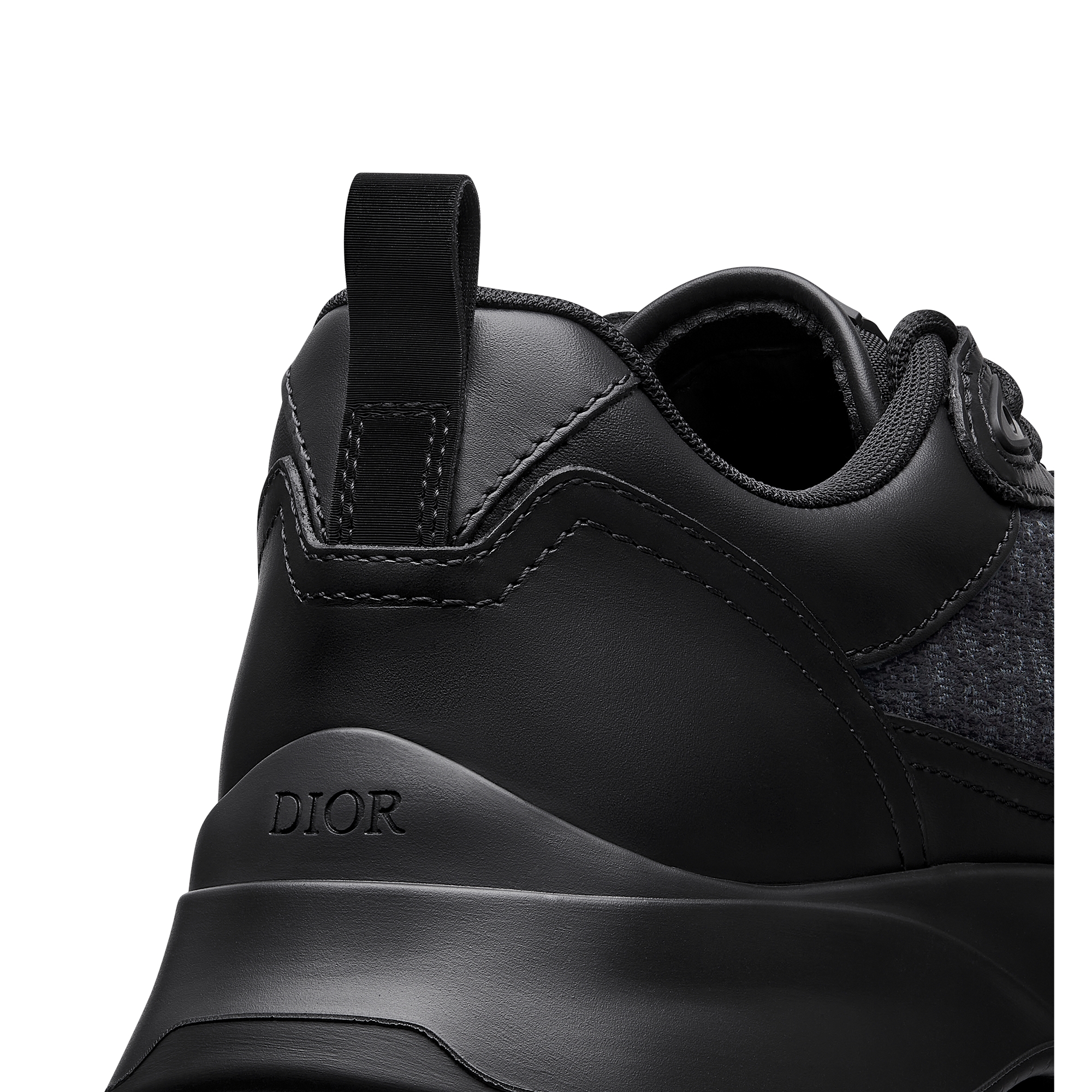 B25 Runner Sneaker Black Smooth Calfskin and Dior Oblique Jacquard E09