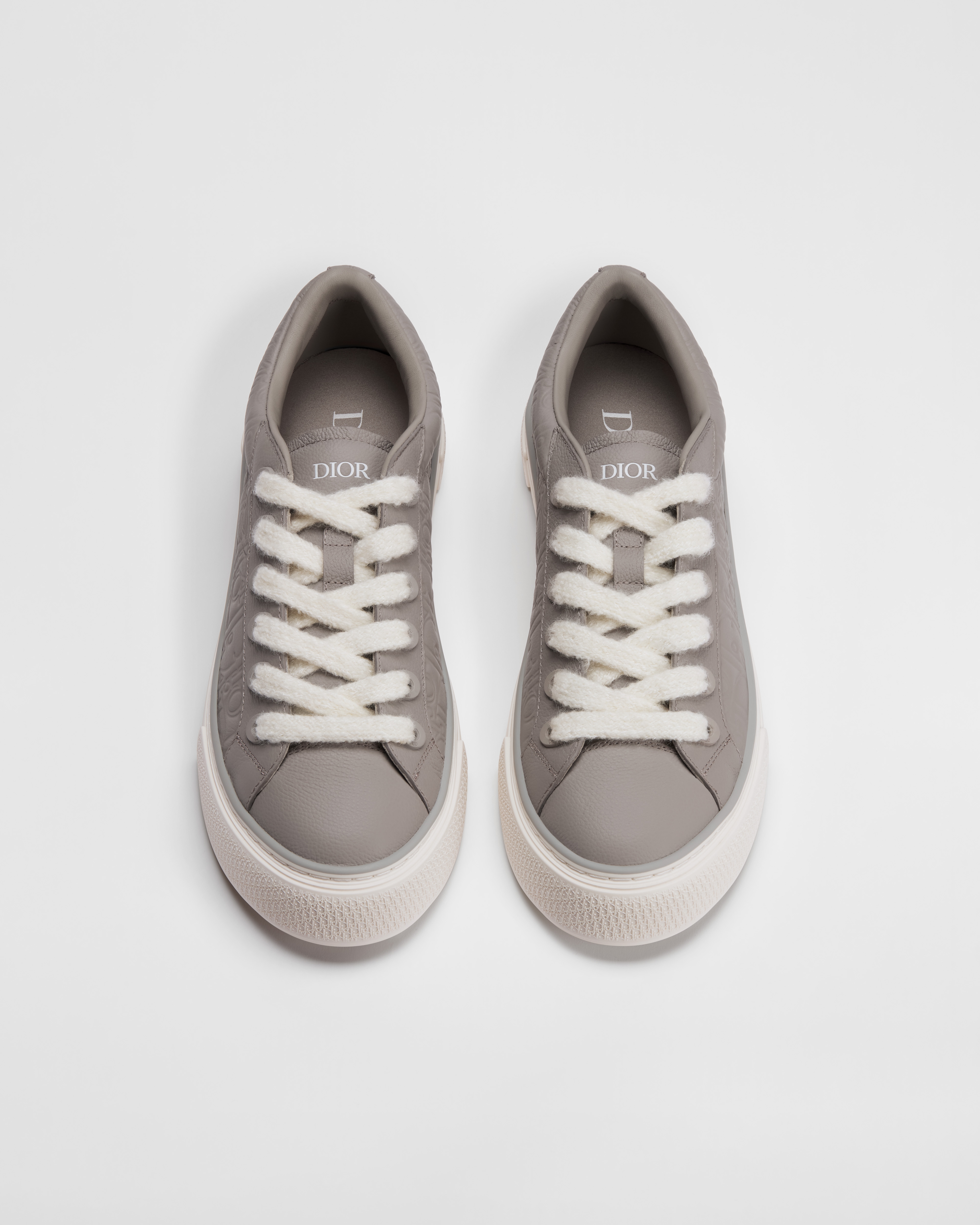 B33 스핀 스니커즈 트리아농 그레이 그레인 카프스킨 & 트리아농 그레이 디올 그래비티 가죽 E06