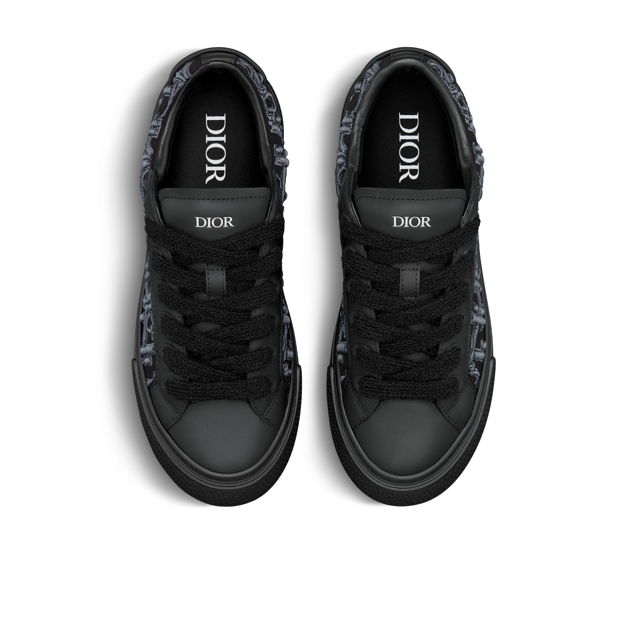 B33 Spin Sneaker – LIMITIERTE UND NUMMERIERTE EDITION Glattes Kalbsleder in Schwarz mit erhabener Dior Oblique Stickerei in Grau E06