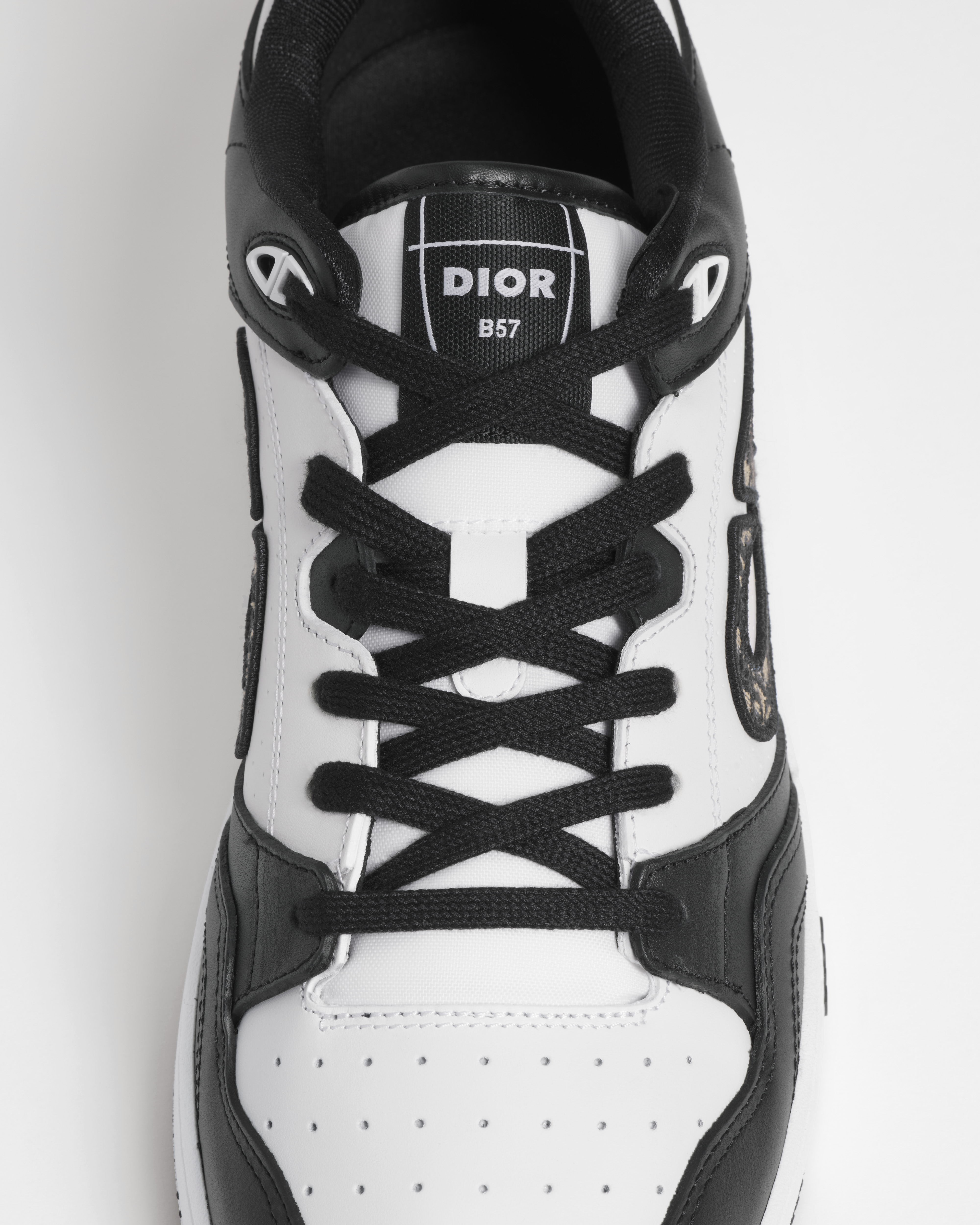 B57 Dribble Low-Top Sneaker Black and White Smooth Calfskin with Beige and Black Dior Oblique Jacquard E11