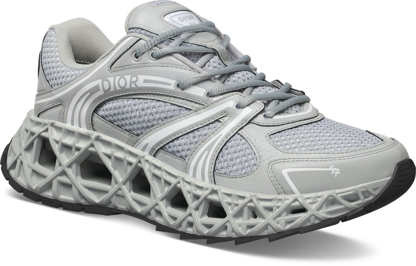 B35 NXXT Sneaker Three quarter closed view Three quarter closed view