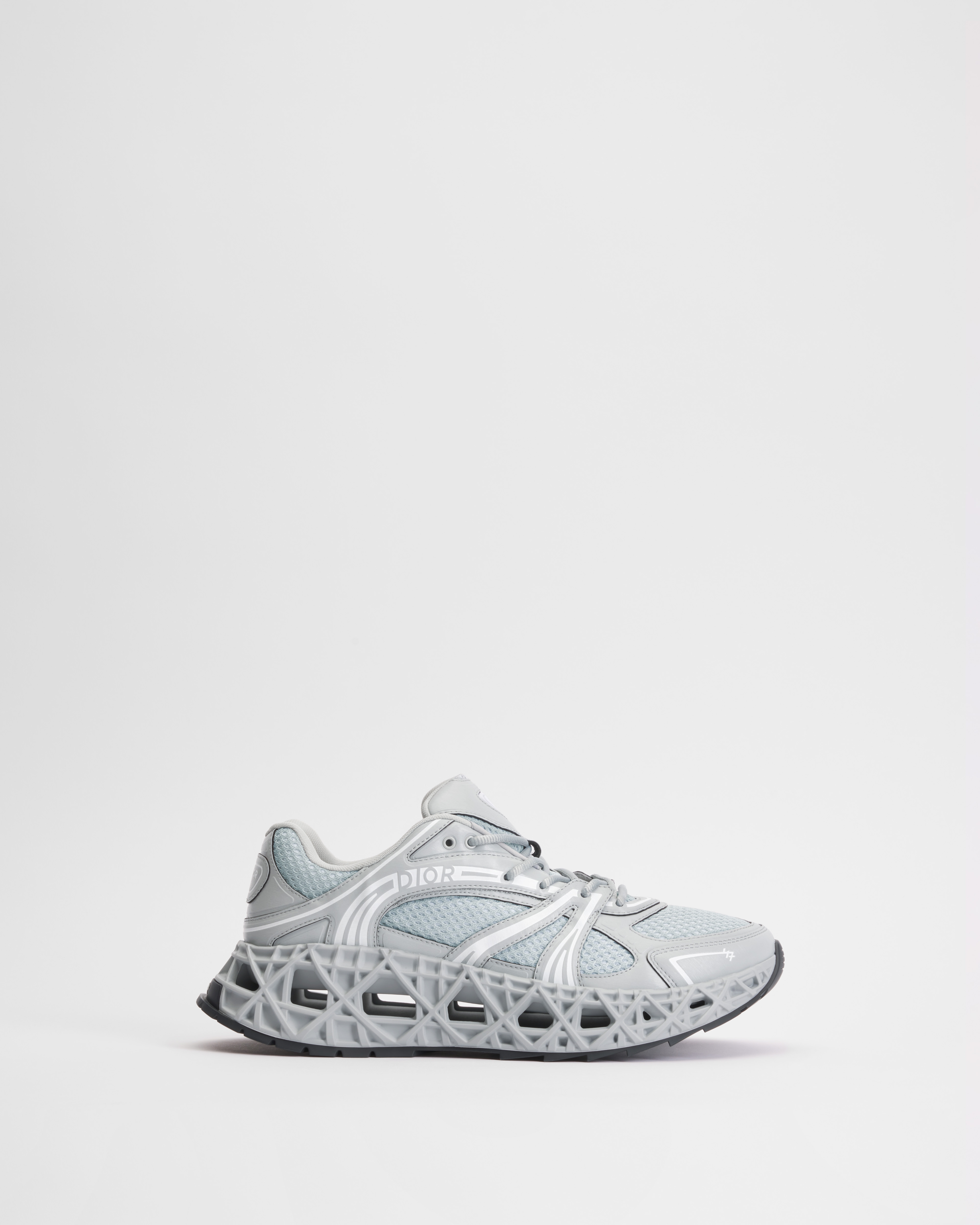 Sneaker B35 NXXT Tissu technique gris et maille technique grise E02