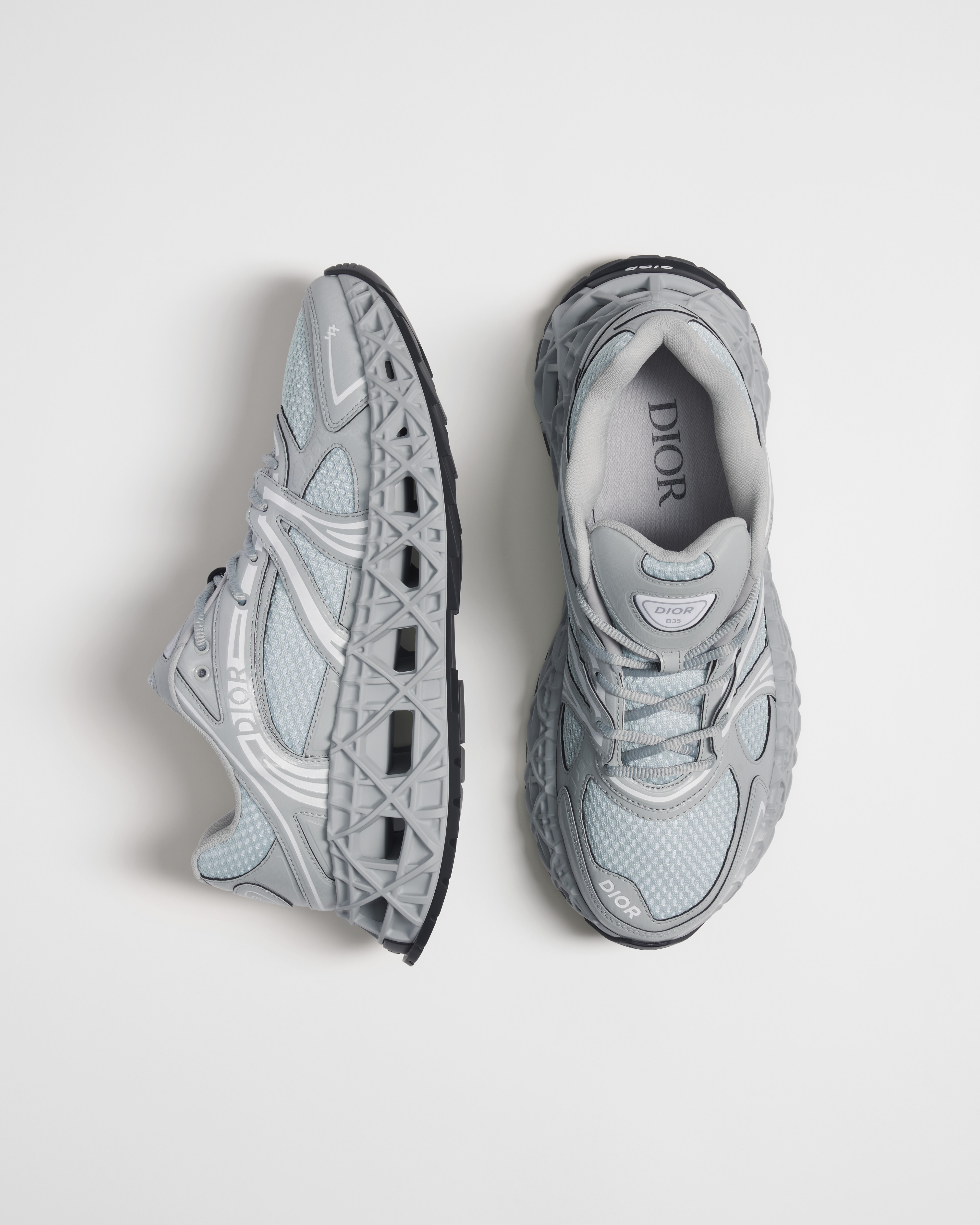 B35 NXXT Sneaker Funktionsstoff in Grau und Funktionsmesh in Grau E06