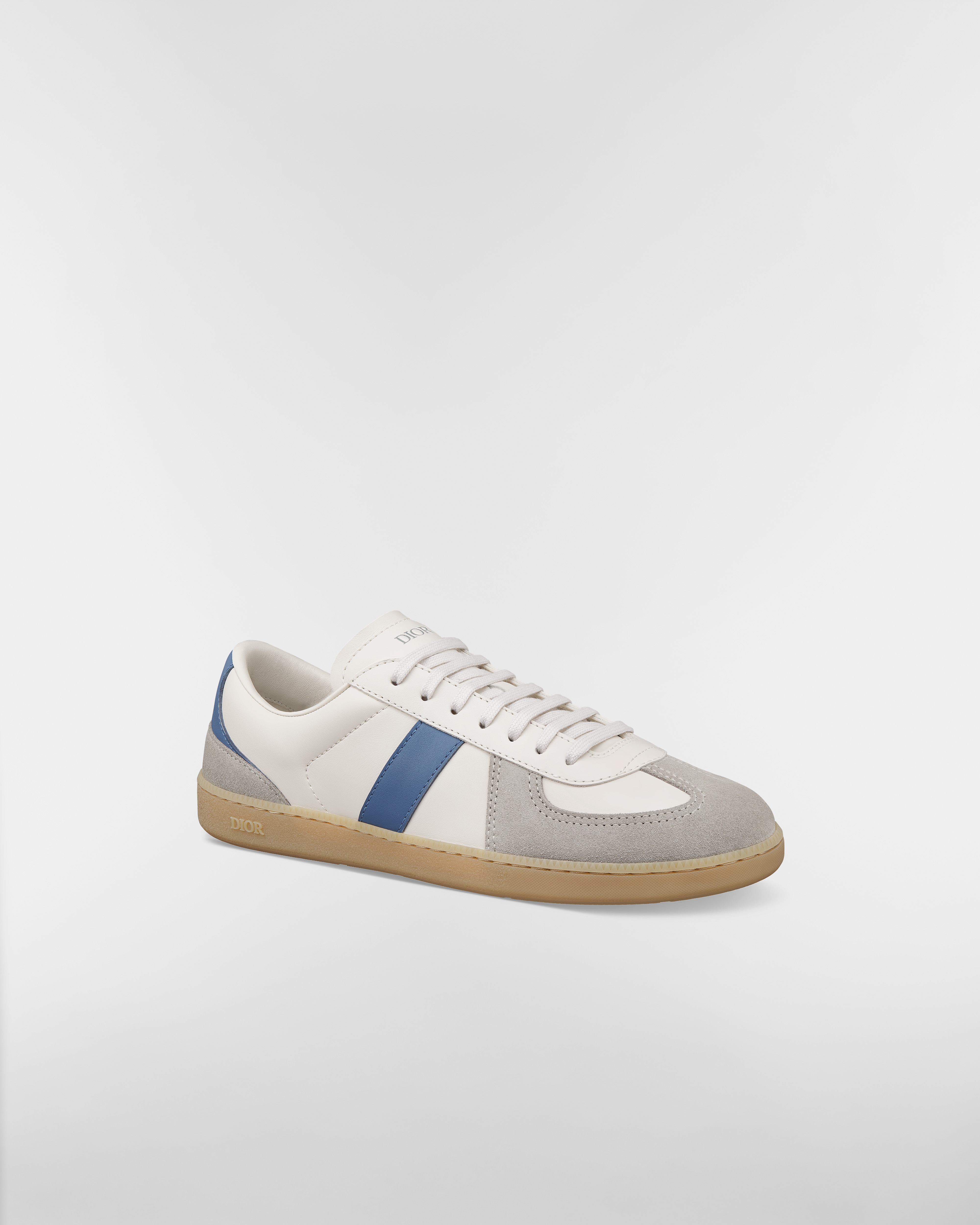 B01 Matchpoint Sneaker Glattes Kalbsleder in Blau und Weiß und Veloursleder in Grau E03