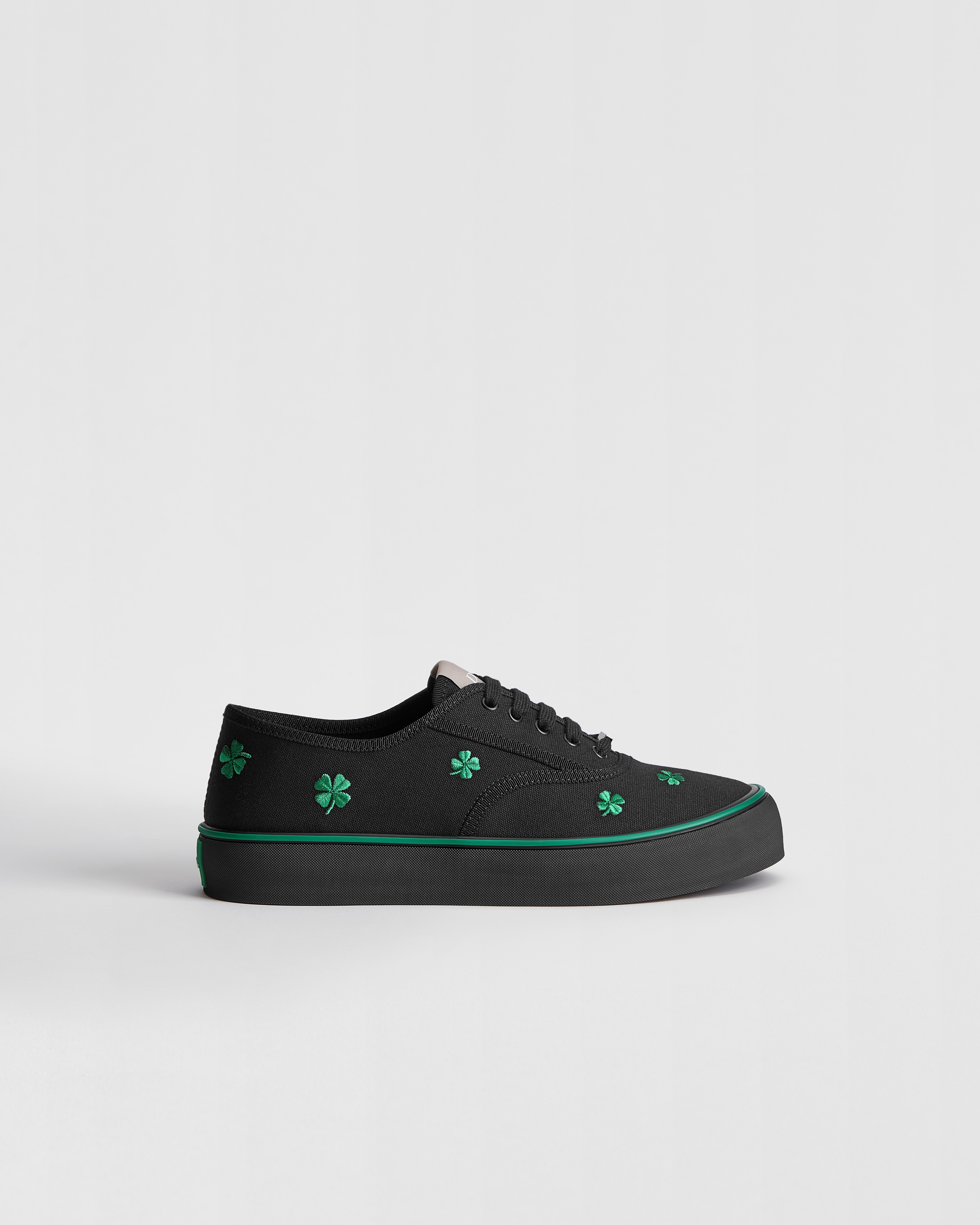 Dior Saltwind Sneaker Black Cotton Embroidered with Bright Green Dior Clover Motif E02