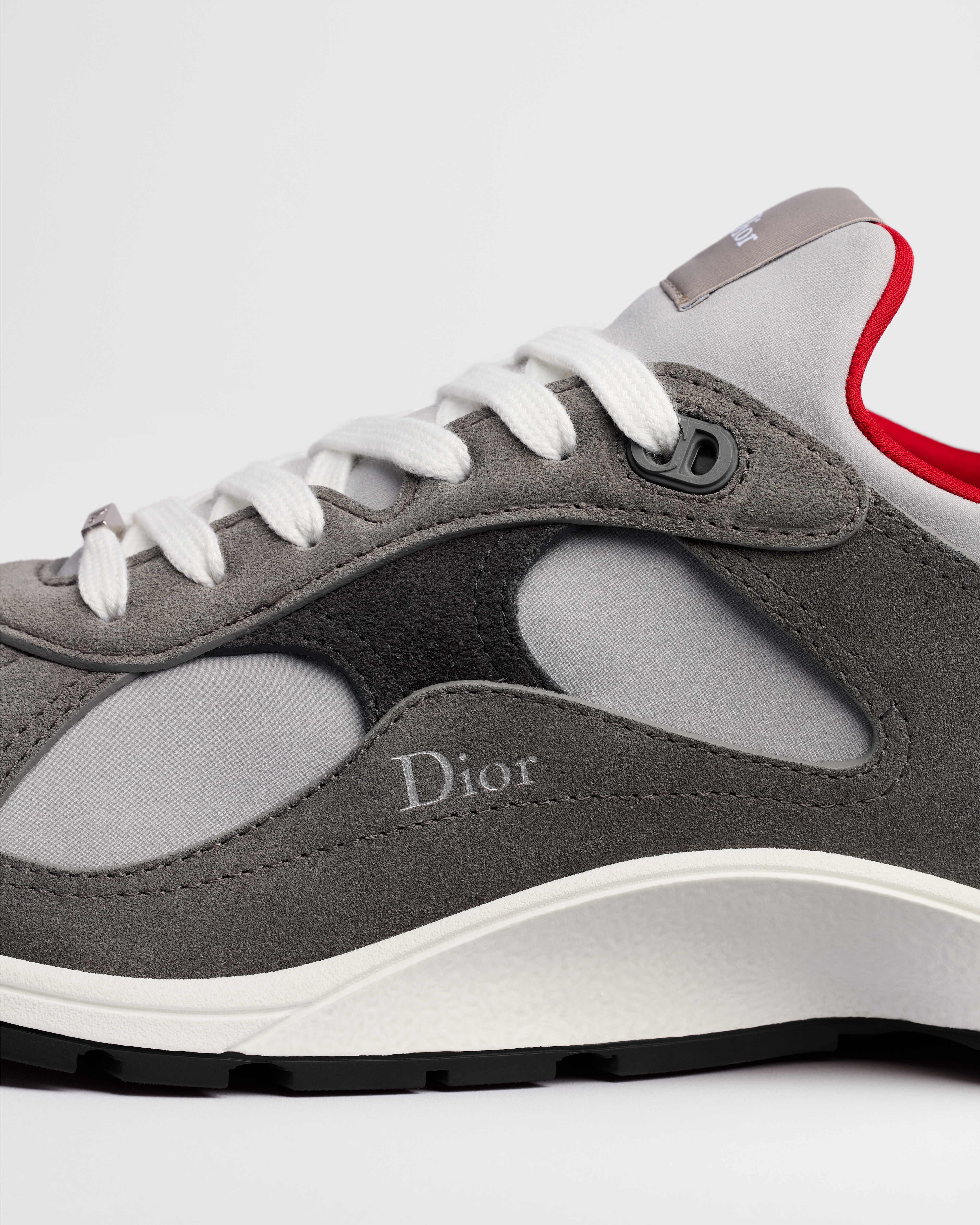 Dior Mile 運動鞋 灰色麂皮搭配灰色和紅色氯丁橡膠 E11