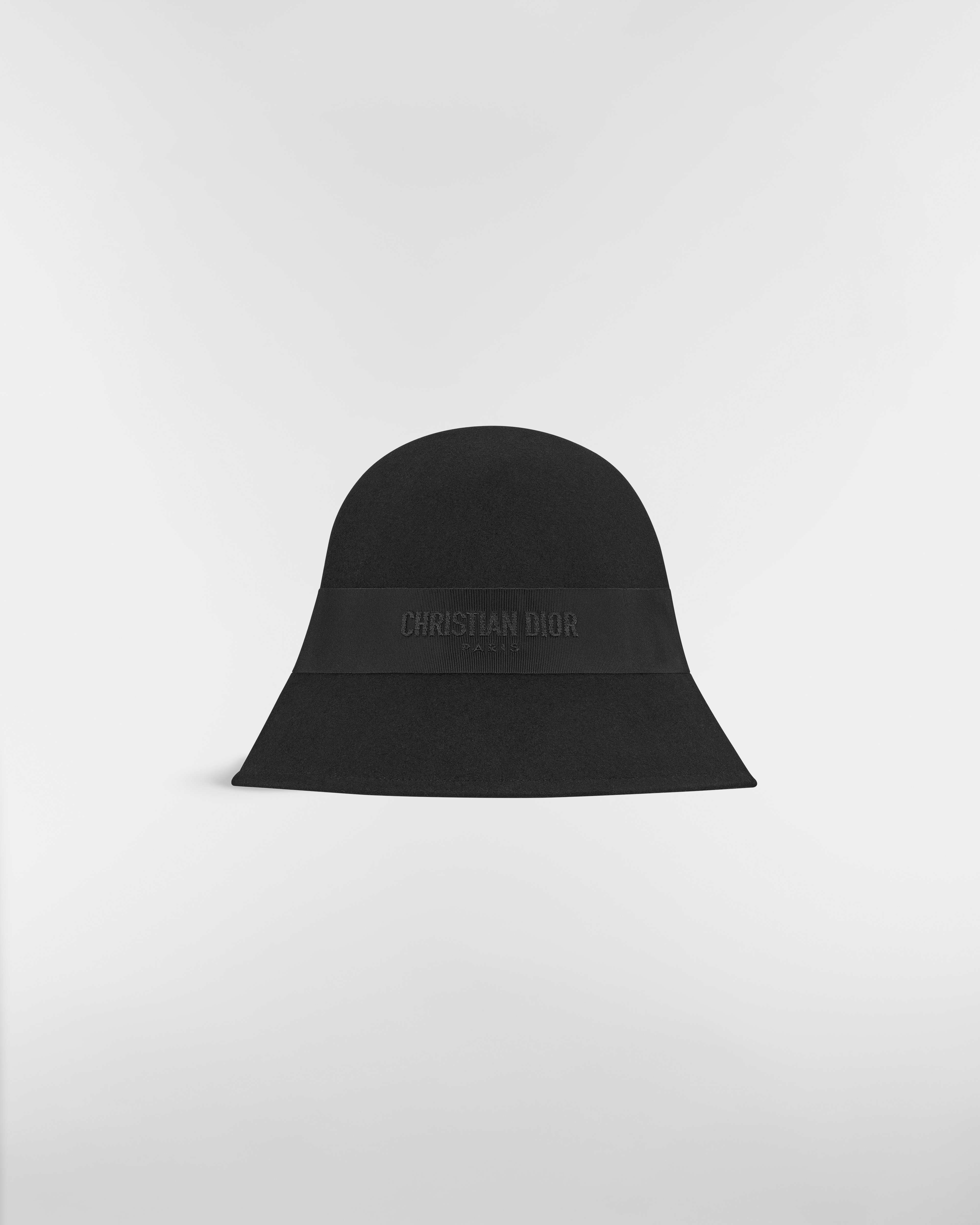 D-Tulipe Small Brim Cloche Black Rabbit Felt E01