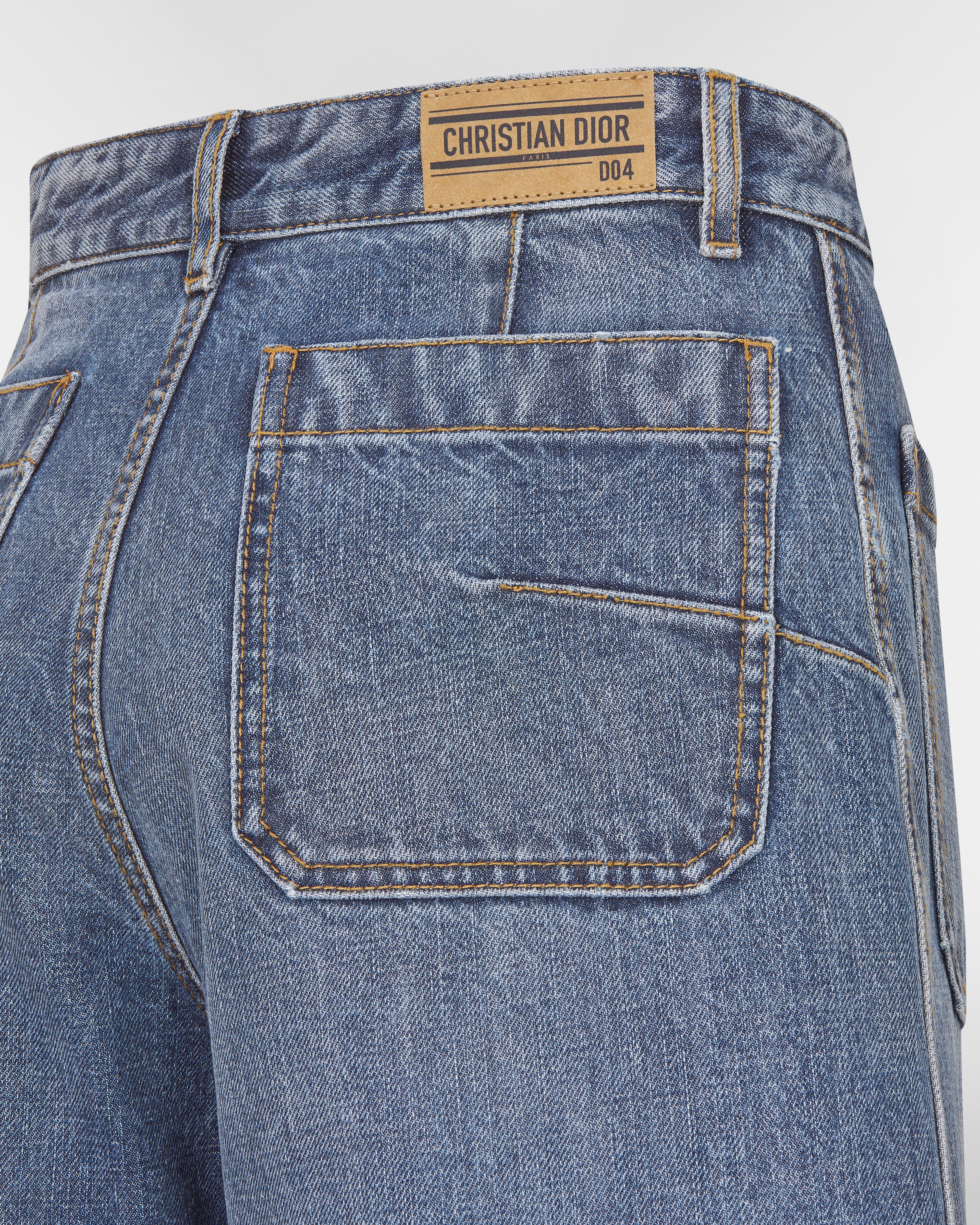 Ausgestellte Dior 8 Jeans, D04 Stonewashed Baumwolldenim in Blau E09