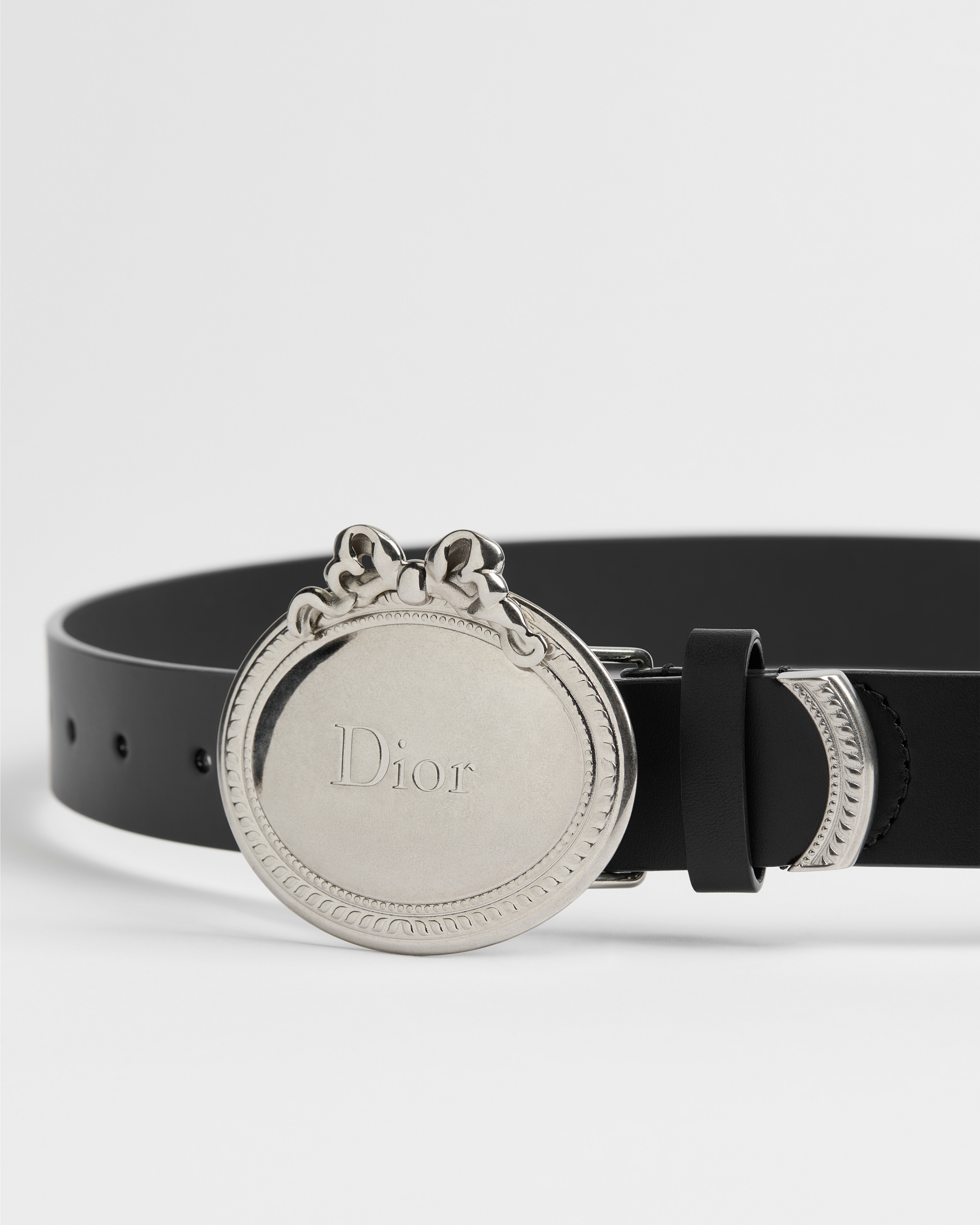 Dior Médaillon Belt