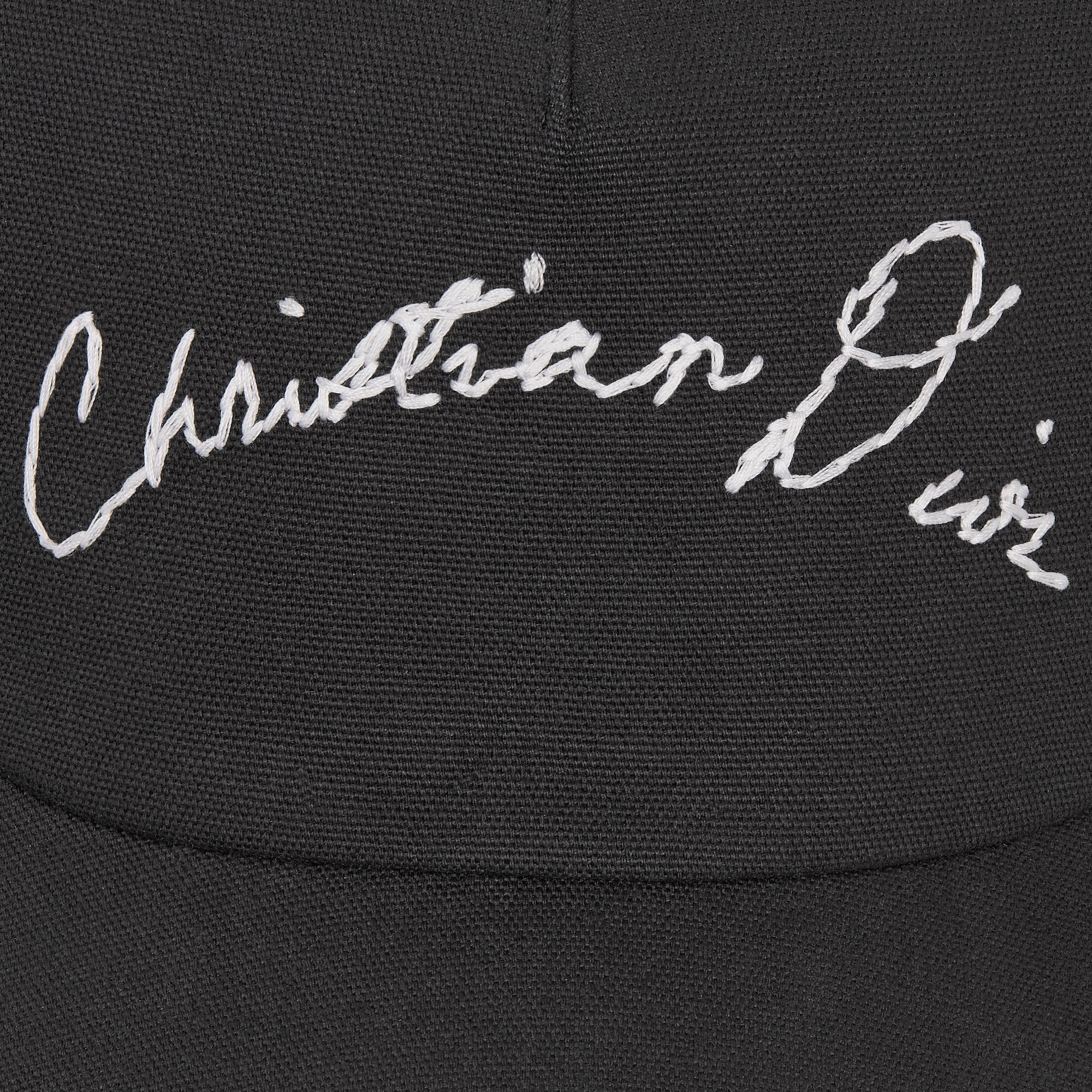 Christian dior signature clearance