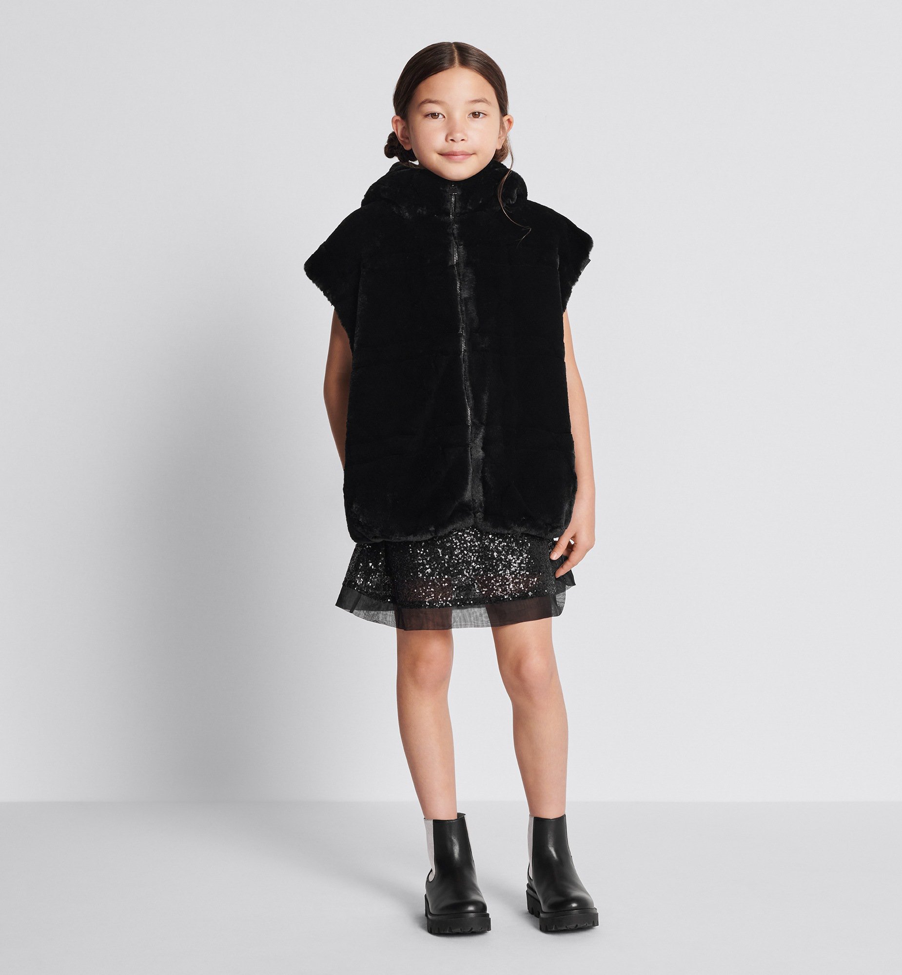 Black fur vest kids hotsell