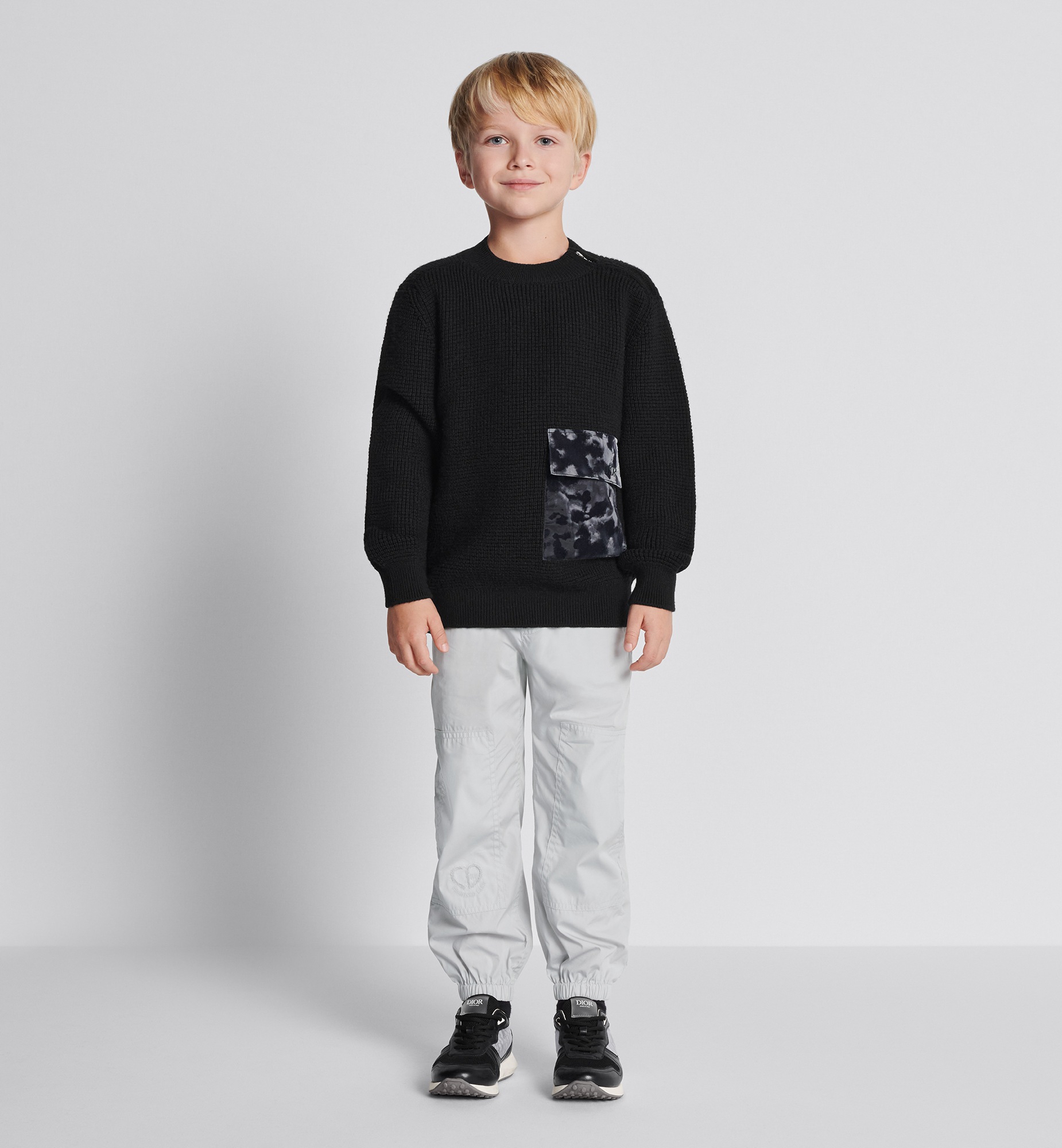 B25 Runner Sneaker für Kinder Glattes Kalbsleder und Dior Oblique Jacquard in Schwarz und Weiß E11