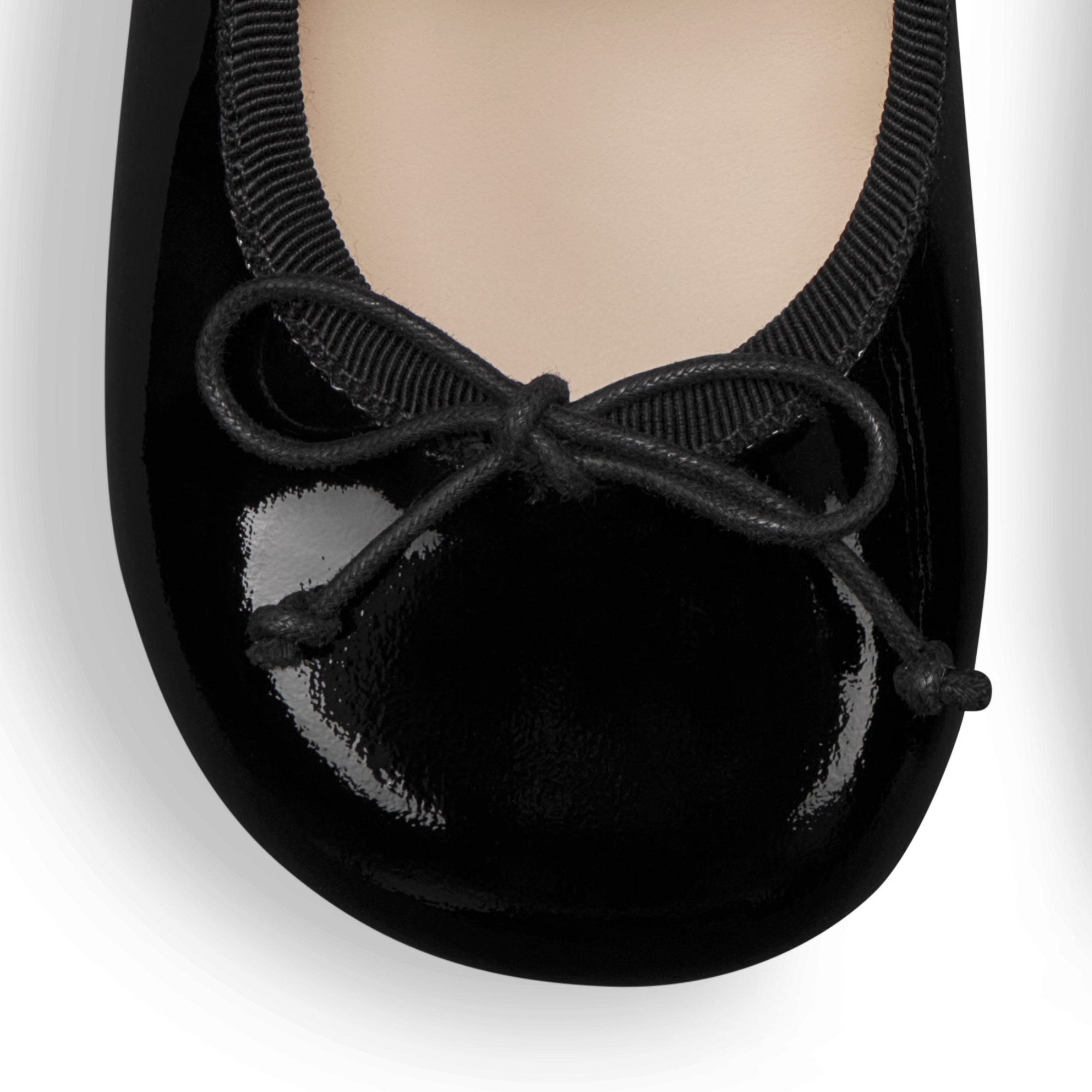 嬰兒平底芭蕾舞鞋 黑色漆面小牛皮 E09