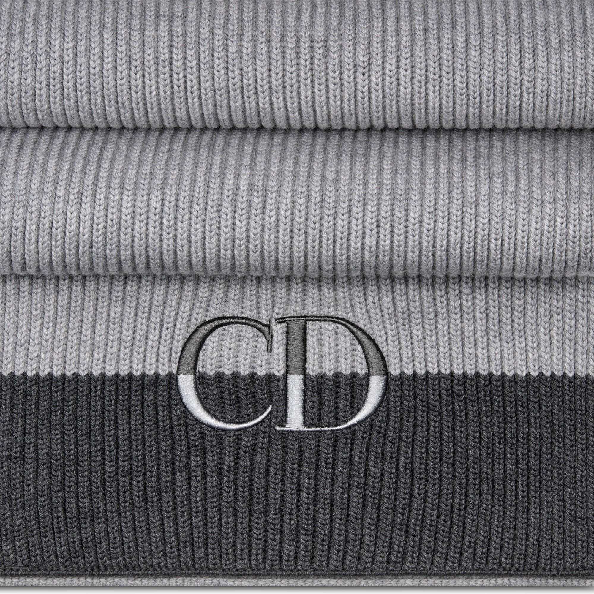 CD Icon Scarf Detailed view