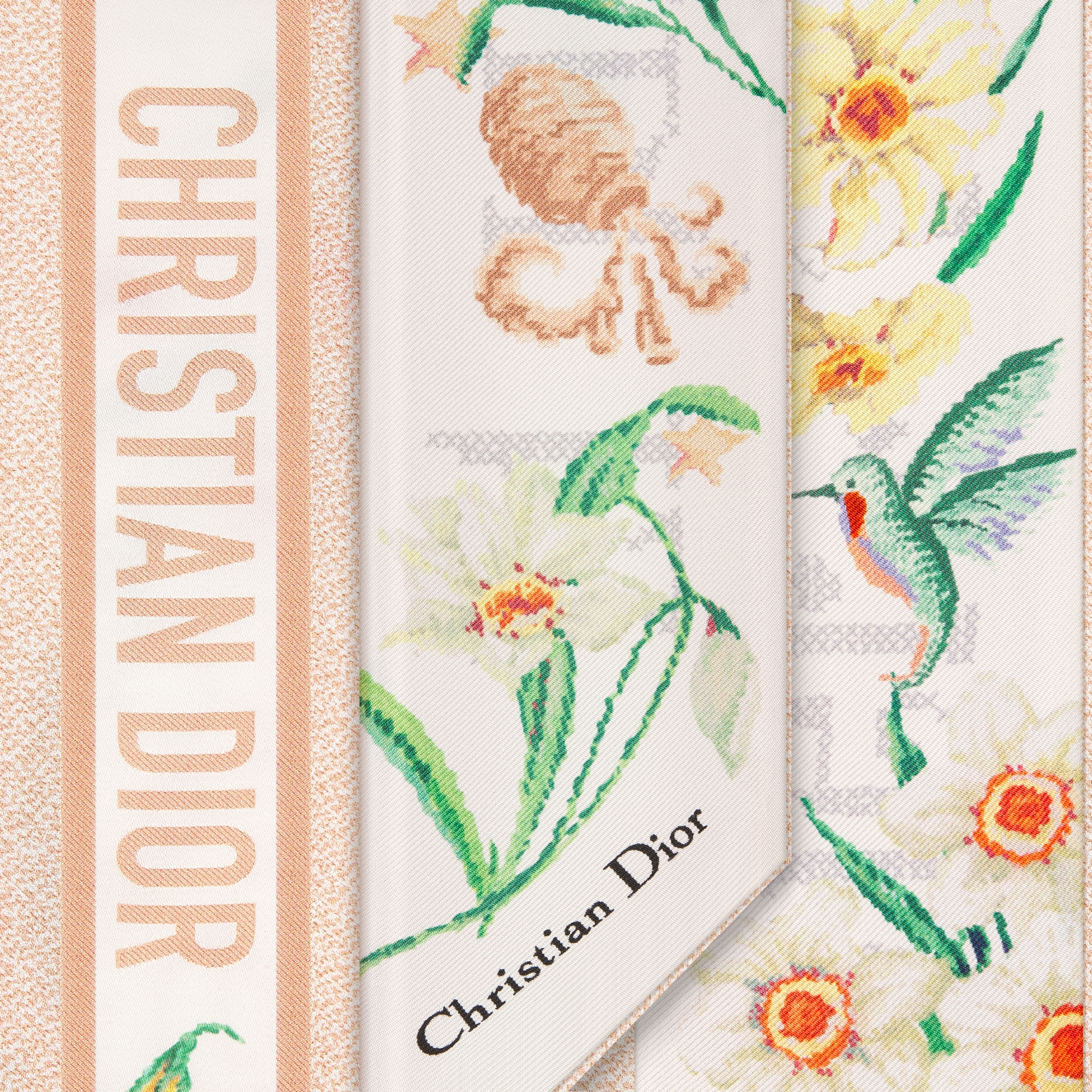 Produktbild von 100% Seidenschal In Orange, Marineblau & Elfenbein – Paisley Design, Boho-stylish