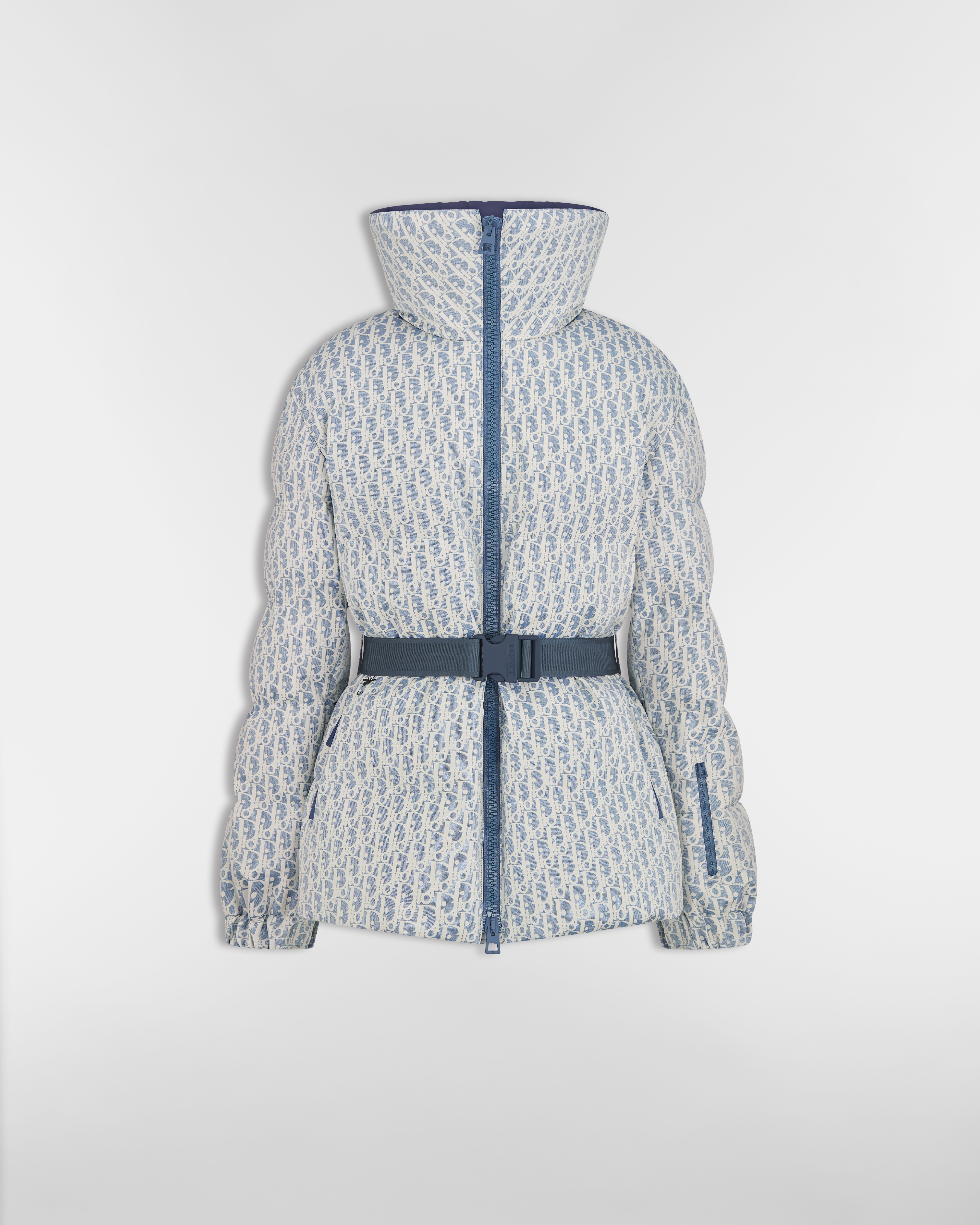 DiorAlps Belted Puffer Jacket Blue and White Dior Oblique Quilted Technical Taffeta E01